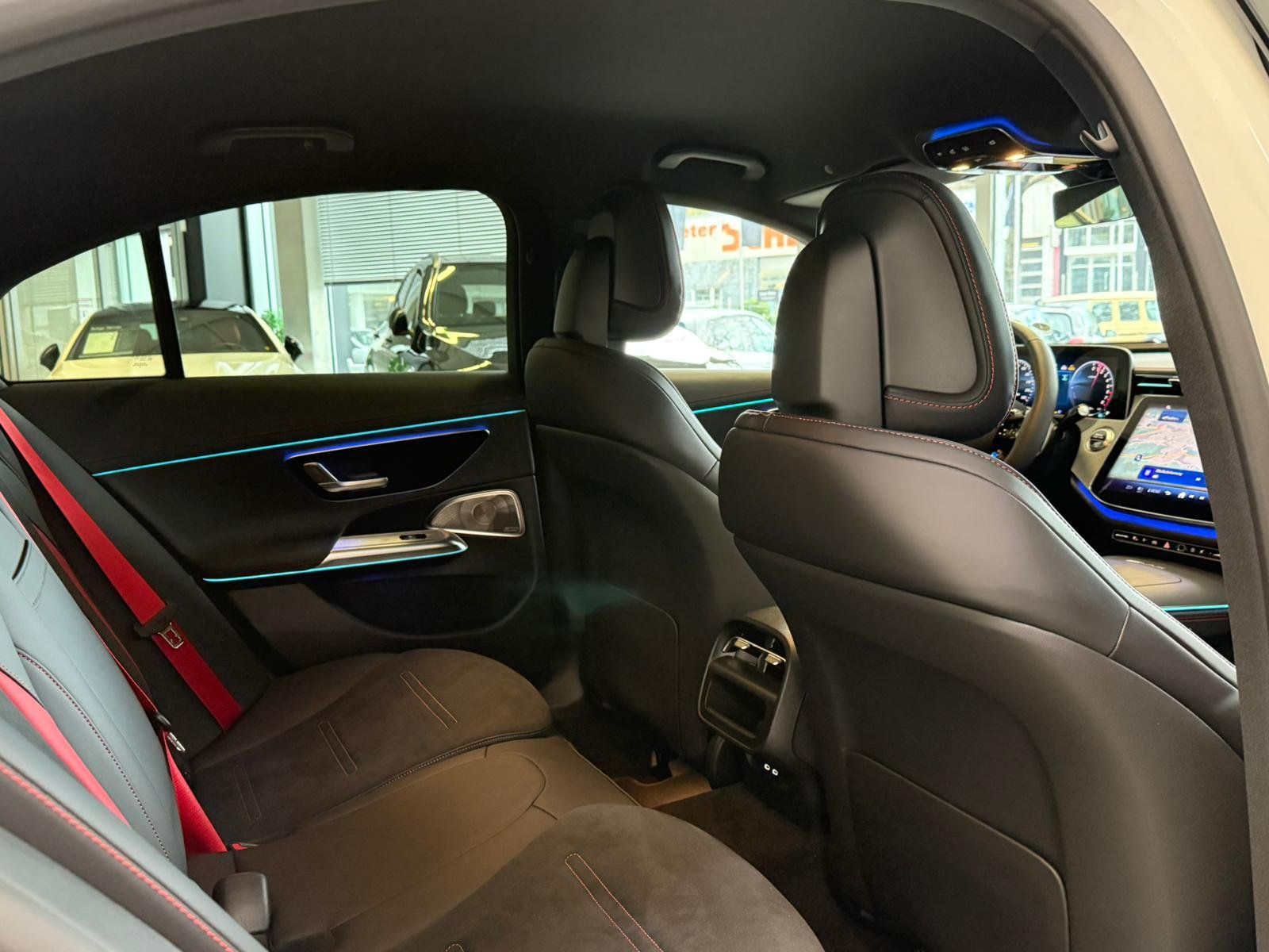 Fahrzeugabbildung Mercedes-Benz E 53 Hybrid 4M+ NIGHT+BURM4D+FAP+DISTR+MEMORY