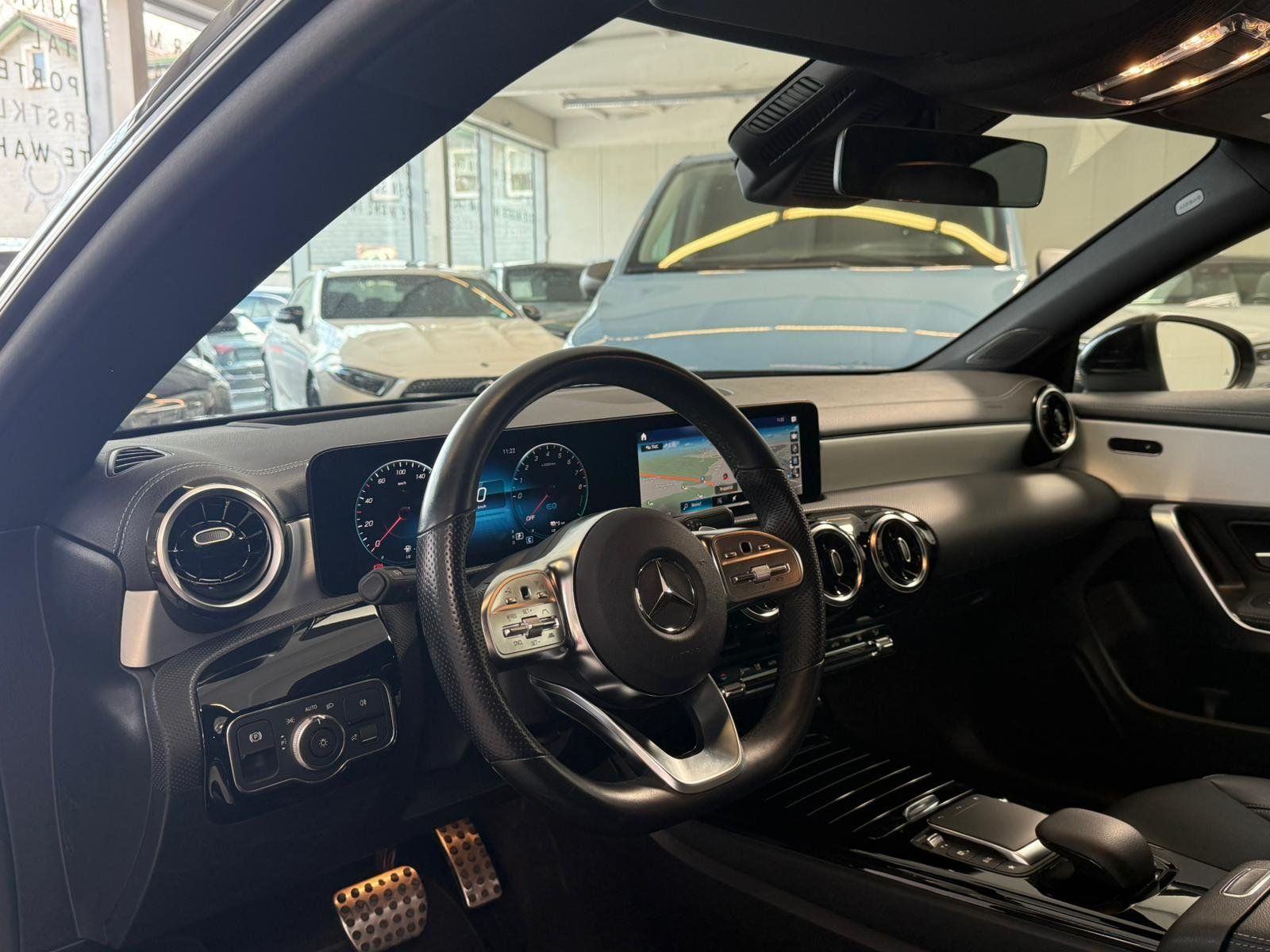 Fahrzeugabbildung Mercedes-Benz CLA 250e Coupé AMG DISTR+FAP+MBEAM+KEYLESS+HUD