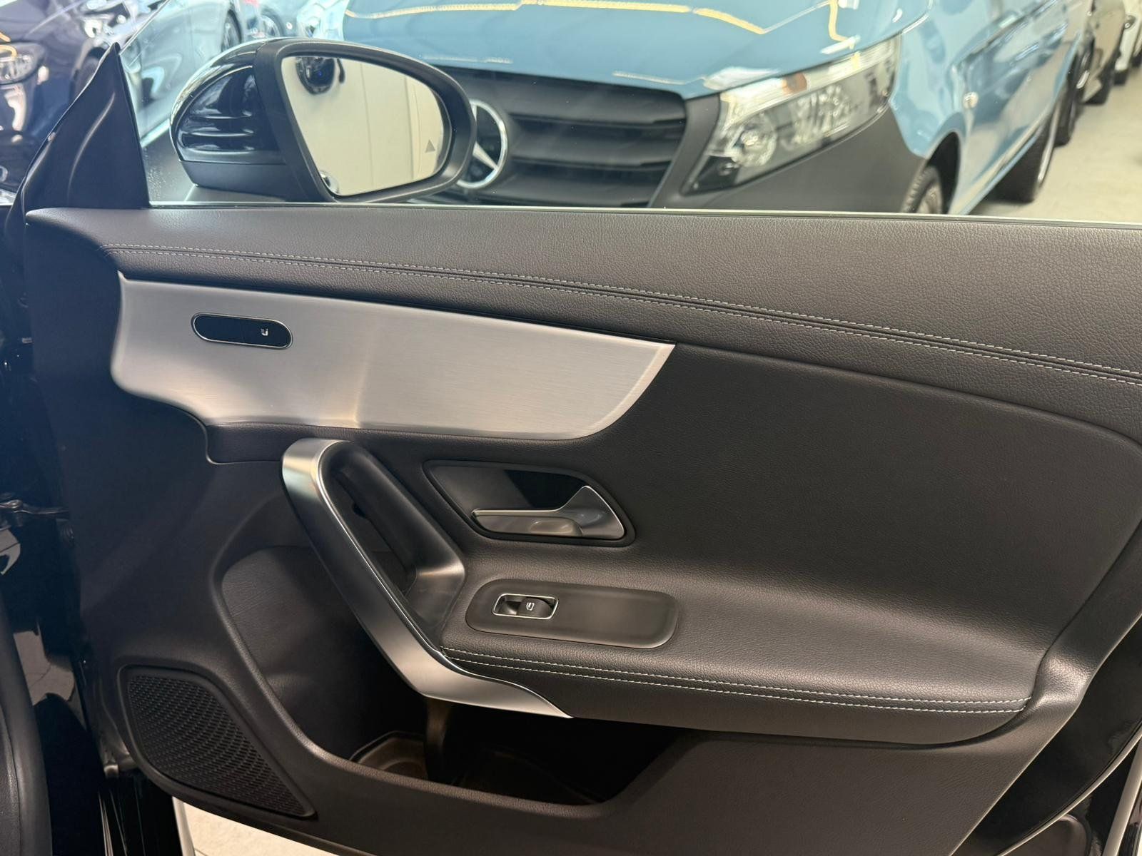 Fahrzeugabbildung Mercedes-Benz CLA 250e Coupé AMG DISTR+FAP+MBEAM+KEYLESS+HUD