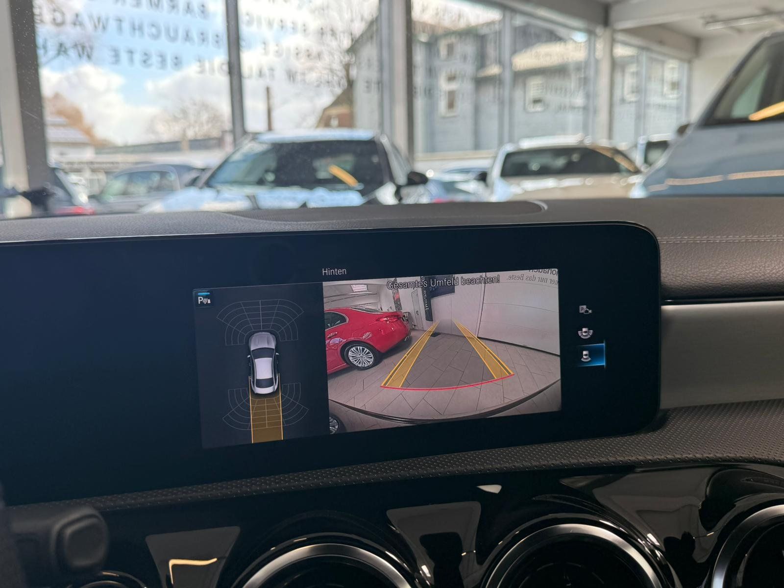 Fahrzeugabbildung Mercedes-Benz CLA 250e Coupé AMG DISTR+FAP+MBEAM+KEYLESS+HUD