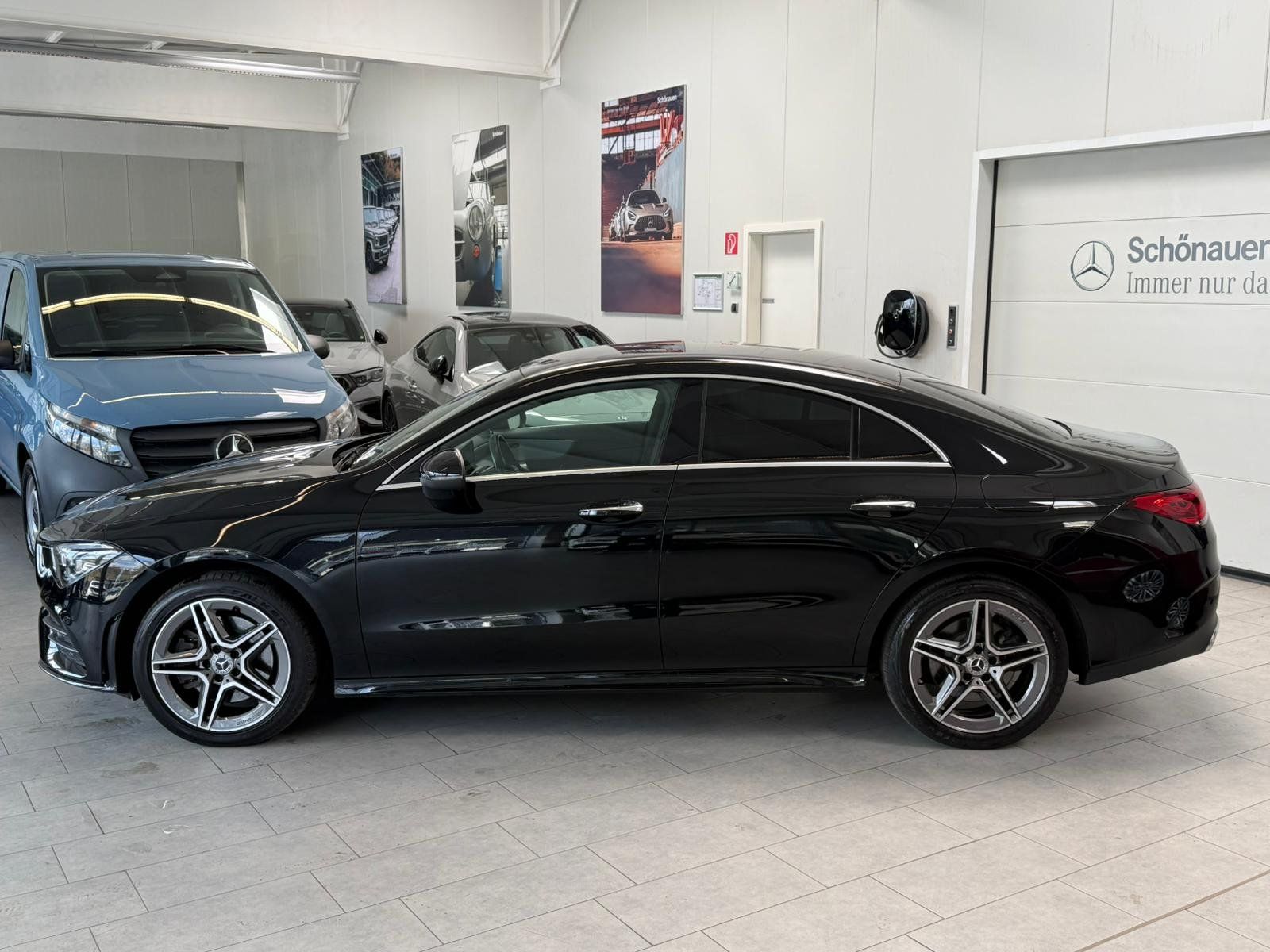 Fahrzeugabbildung Mercedes-Benz CLA 250e Coupé AMG DISTR+FAP+MBEAM+KEYLESS+HUD