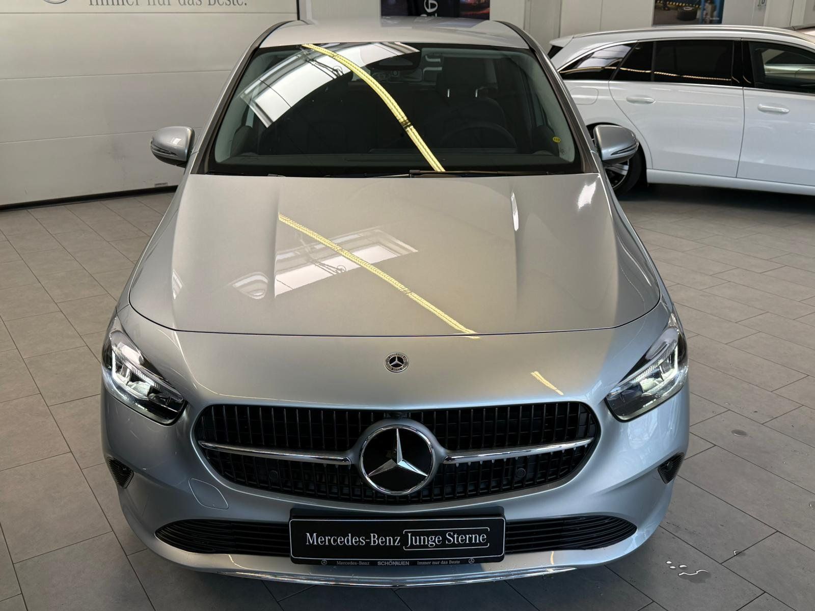 Fahrzeugabbildung Mercedes-Benz B 200 d PROGRESSIVE ADV. KAMERA+LED+EASYPACK+DAB