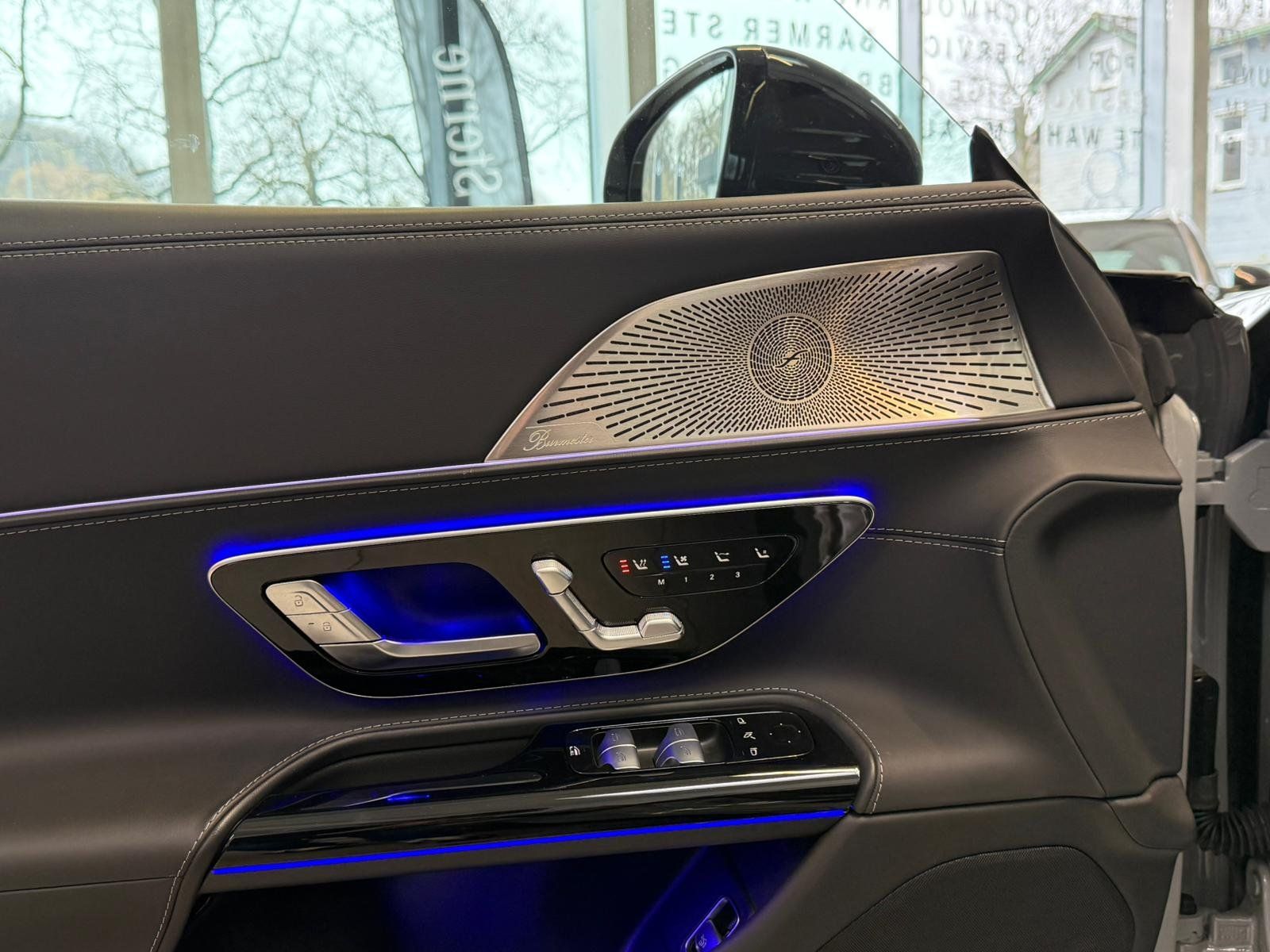 Fahrzeugabbildung Mercedes-Benz SL 63 AMG 4M+ PERFSITZE+BURM+KEYLESS+EDW+HUD+360