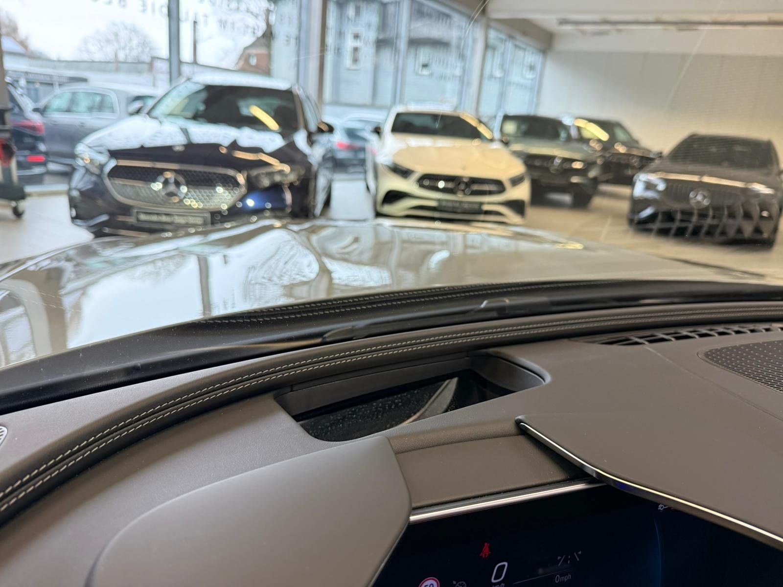 Fahrzeugabbildung Mercedes-Benz SL 63 AMG 4M+ PERFSITZE+BURM+KEYLESS+EDW+HUD+360