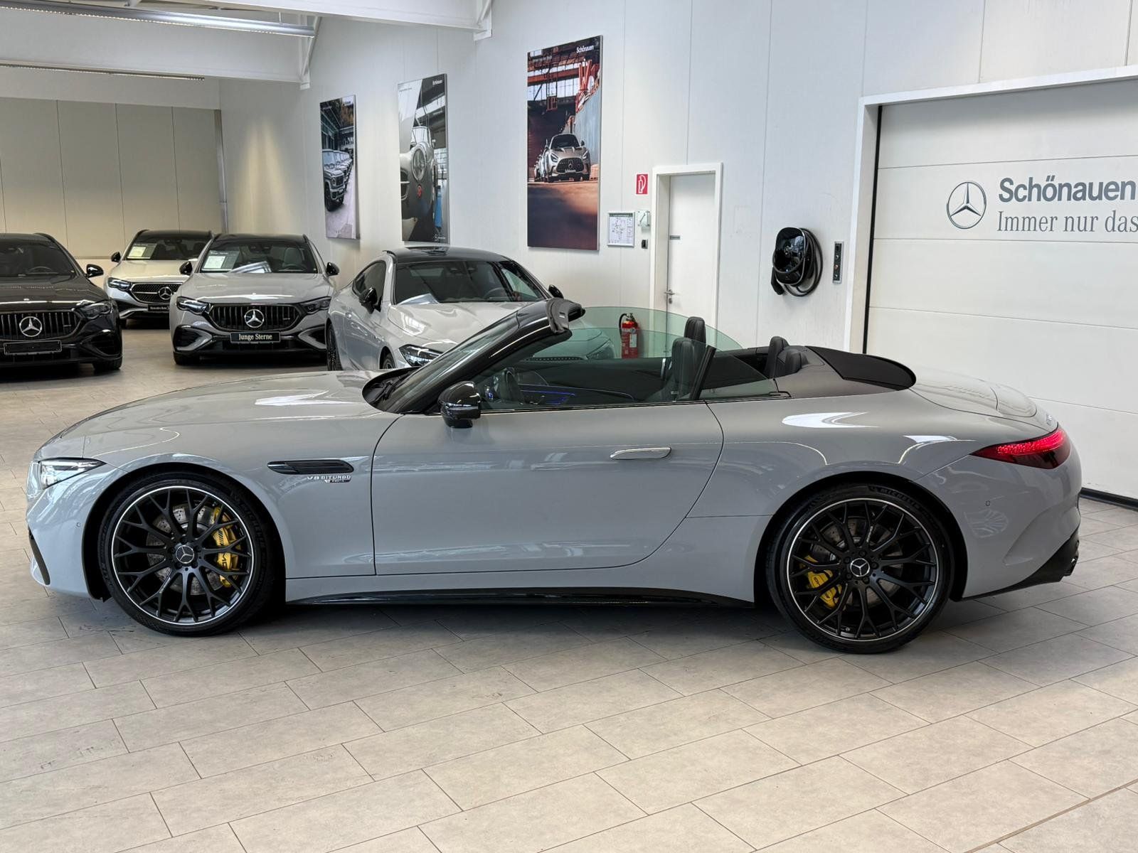 Fahrzeugabbildung Mercedes-Benz SL 63 AMG 4M+ PERFSITZE+BURM+KEYLESS+EDW+HUD+360