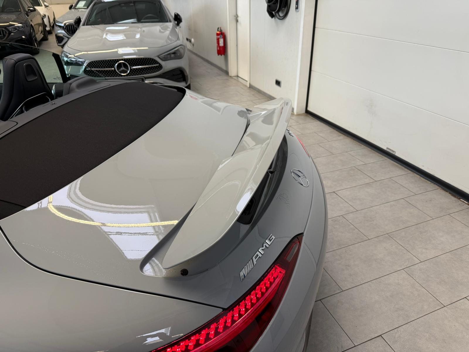 Fahrzeugabbildung Mercedes-Benz SL 63 AMG 4M+ PERFSITZE+BURM+KEYLESS+EDW+HUD+360