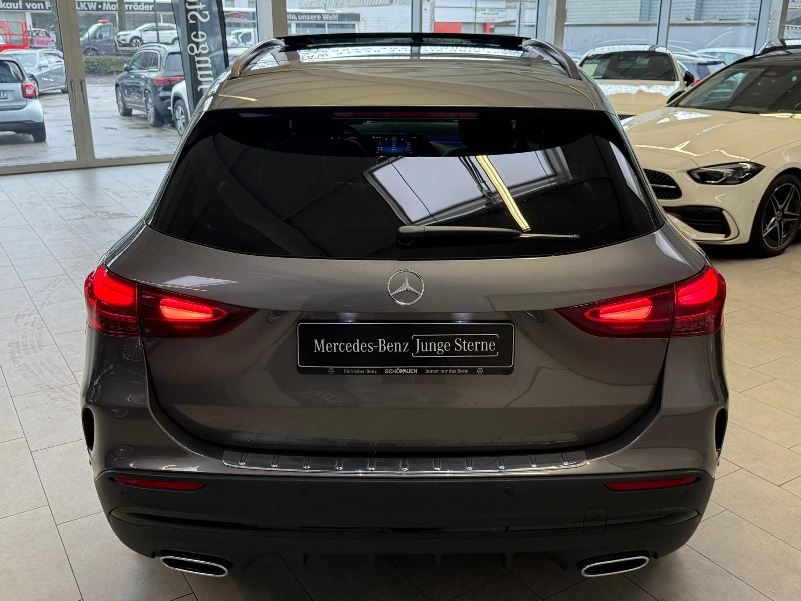 Fahrzeugabbildung Mercedes-Benz GLA 220 d 4M AMG DISTR+PANO+BURM+MEMORY+HUD+EDW