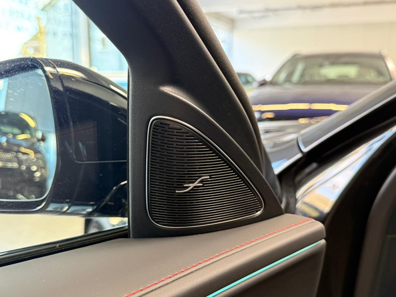 Fahrzeugabbildung Mercedes-Benz E 53 Hybrid 4M+ NIGHT+DISTR+BURM4D+MEMORY+360°