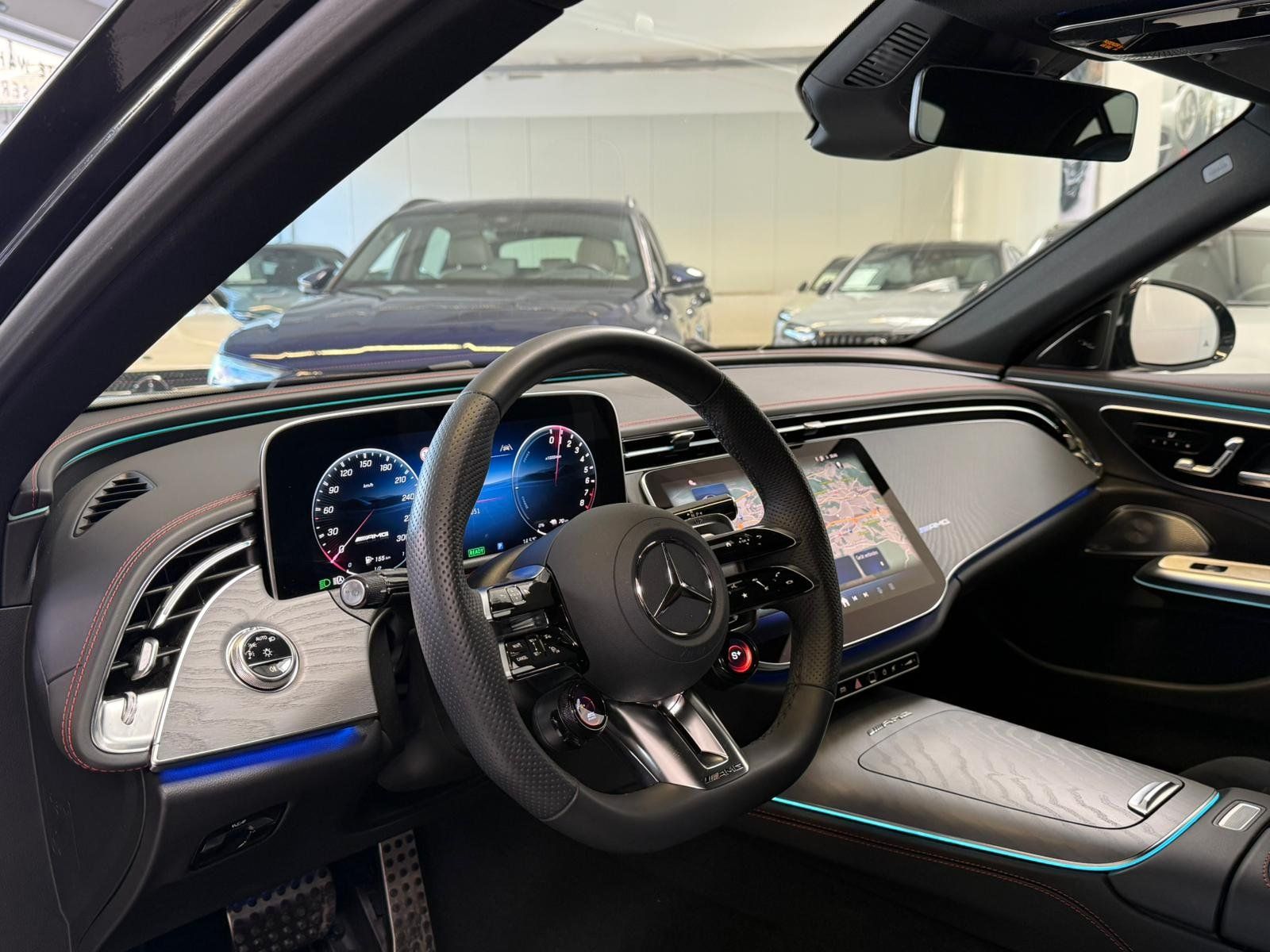 Fahrzeugabbildung Mercedes-Benz E 53 Hybrid 4M+ NIGHT+DISTR+BURM4D+MEMORY+360°