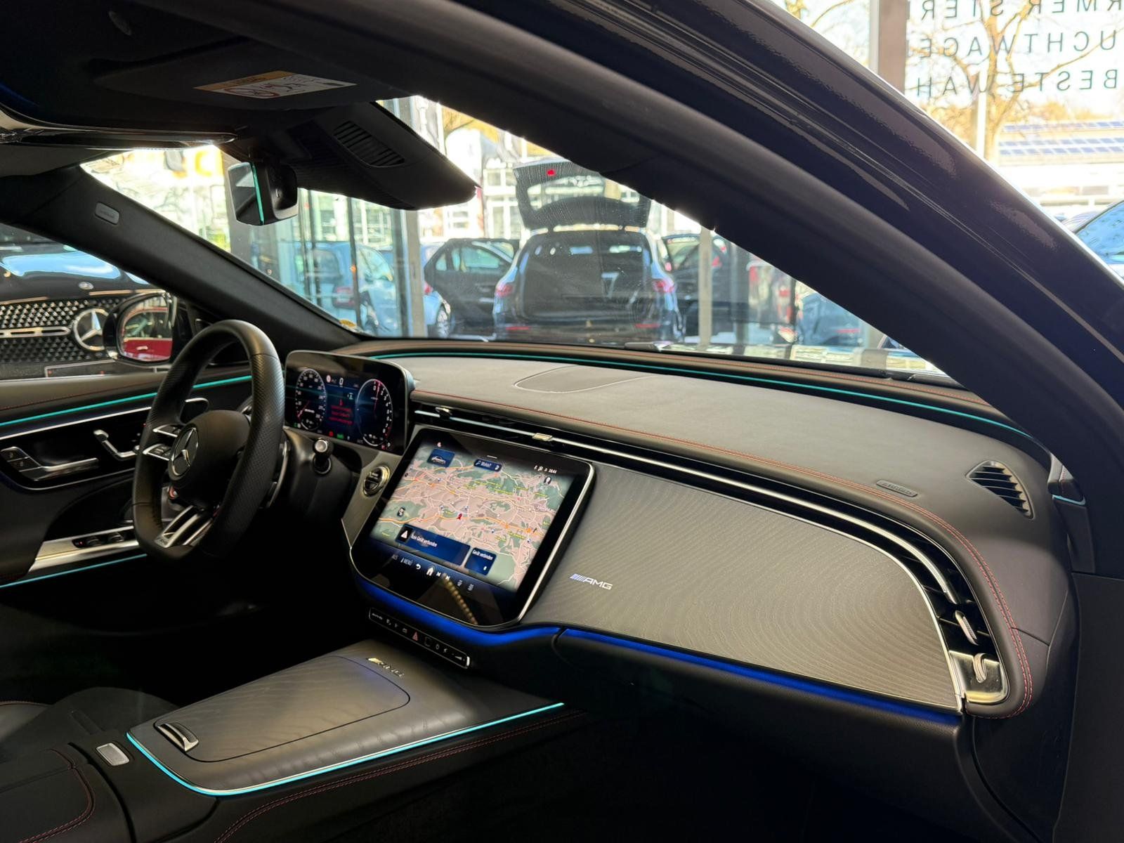 Fahrzeugabbildung Mercedes-Benz E 53 Hybrid 4M+ NIGHT+DISTR+BURM4D+MEMORY+360°