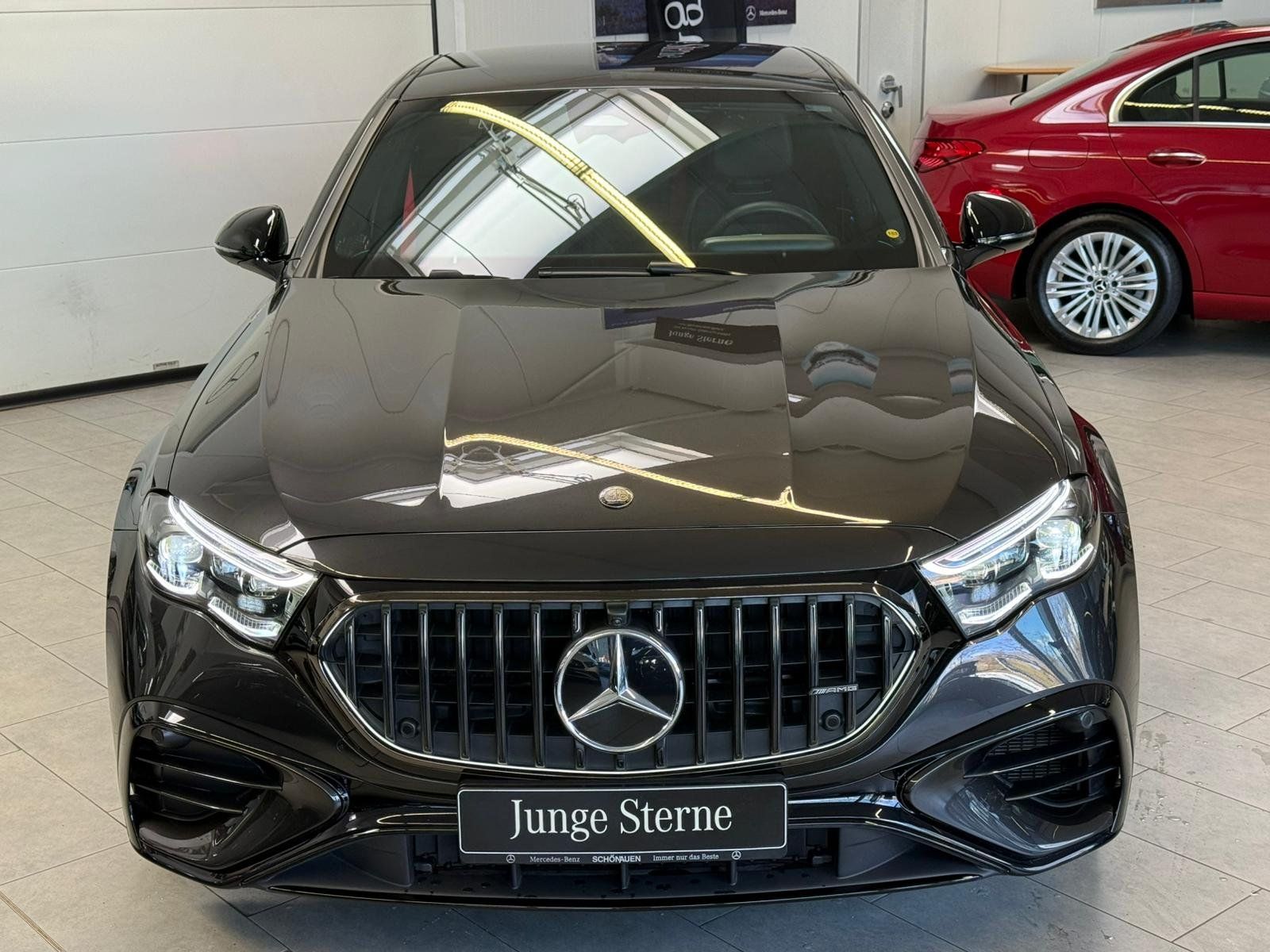 Fahrzeugabbildung Mercedes-Benz E 53 Hybrid 4M+ NIGHT+DISTR+BURM4D+MEMORY+360°