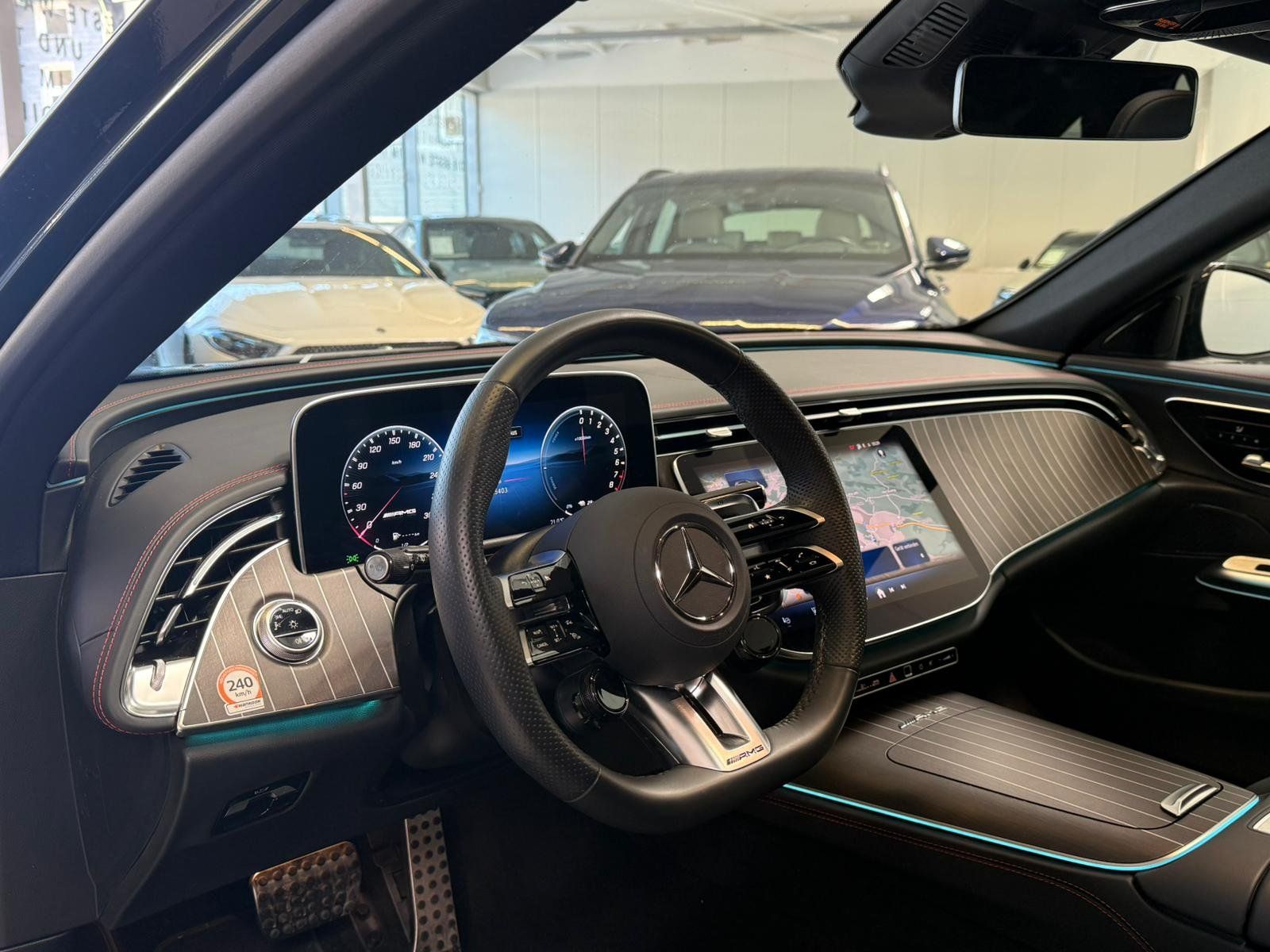 Fahrzeugabbildung Mercedes-Benz E 53 Hybrid 4M+ T DRIVERS+AHK+PANO+NIGHT+DISTR