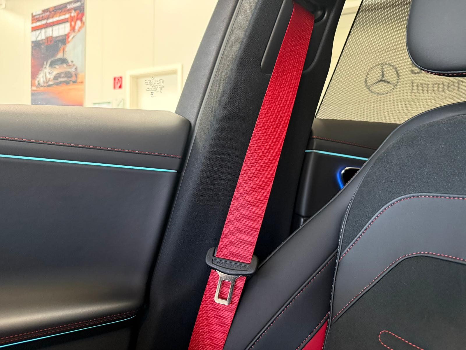 Fahrzeugabbildung Mercedes-Benz E 53 Hybrid 4M+ T DRIVERS+AHK+PANO+NIGHT+DISTR