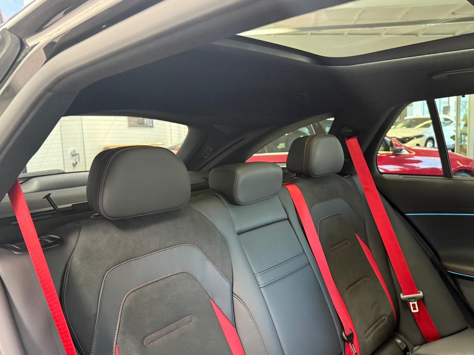 Fahrzeugabbildung Mercedes-Benz E 53 Hybrid 4M+ T DRIVERS+AHK+PANO+NIGHT+DISTR