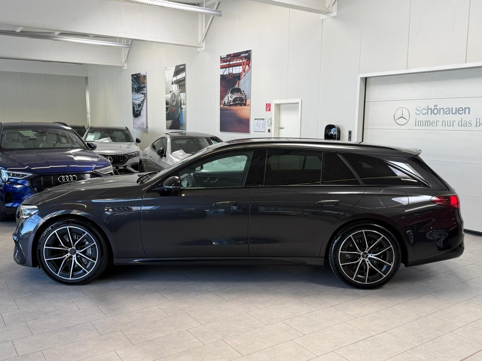 Fahrzeugabbildung Mercedes-Benz E 53 Hybrid 4M+ T DRIVERS+AHK+PANO+NIGHT+DISTR