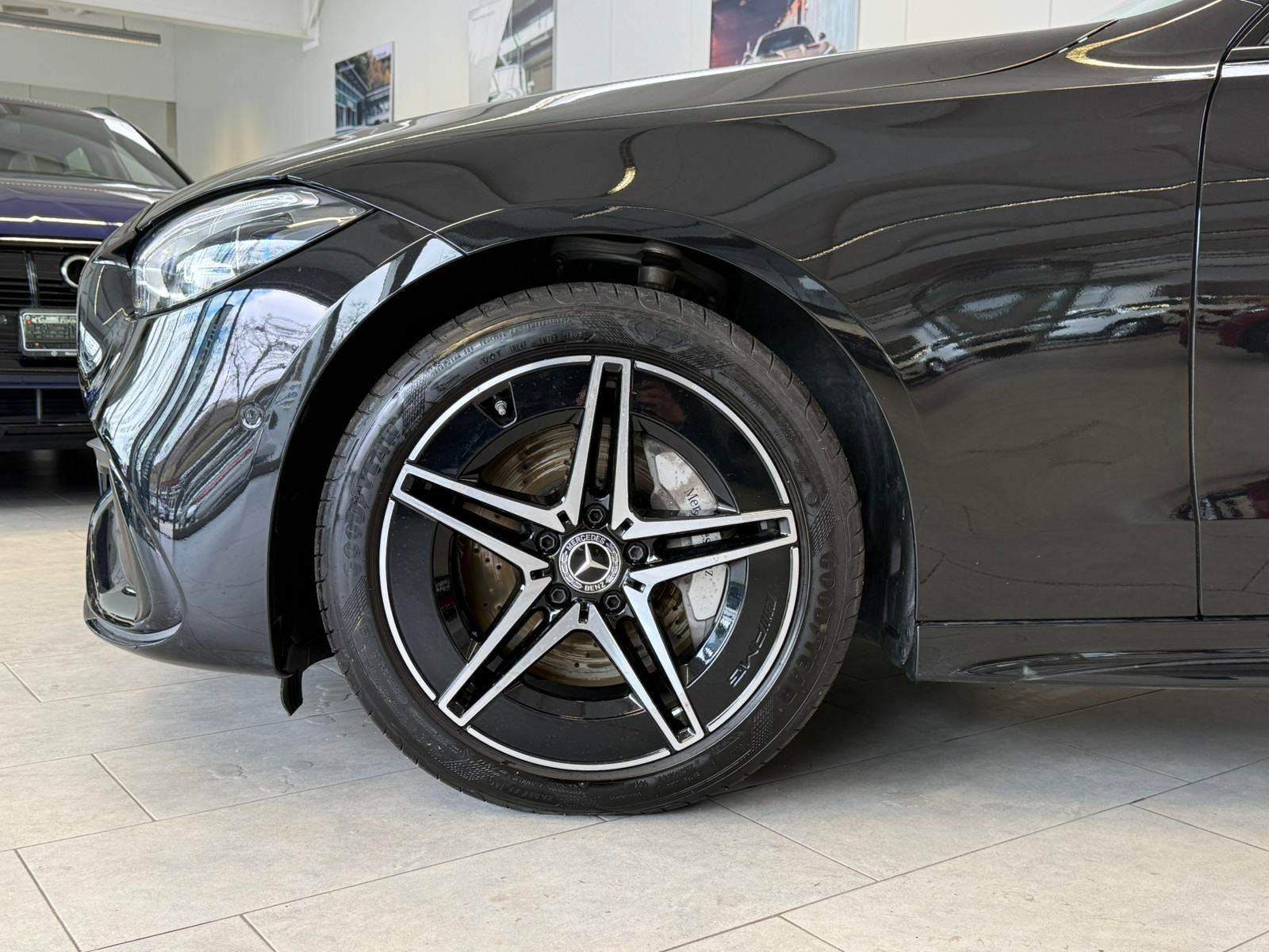 Fahrzeugabbildung Mercedes-Benz C 300 de 4M T AMG PREMIUM+PANO+360°+NIGHT+MEMORY