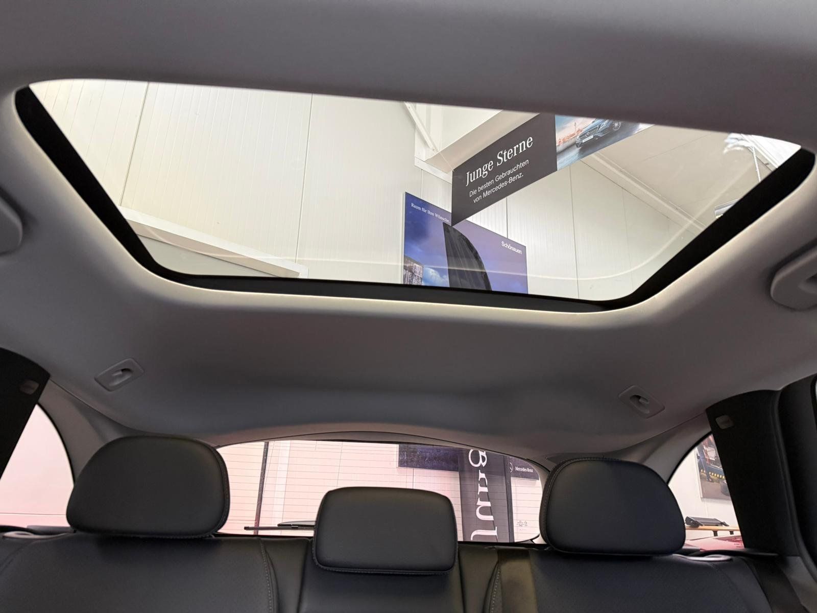 Fahrzeugabbildung Mercedes-Benz C 300 de 4M T AMG PREMIUM+PANO+360°+NIGHT+MEMORY