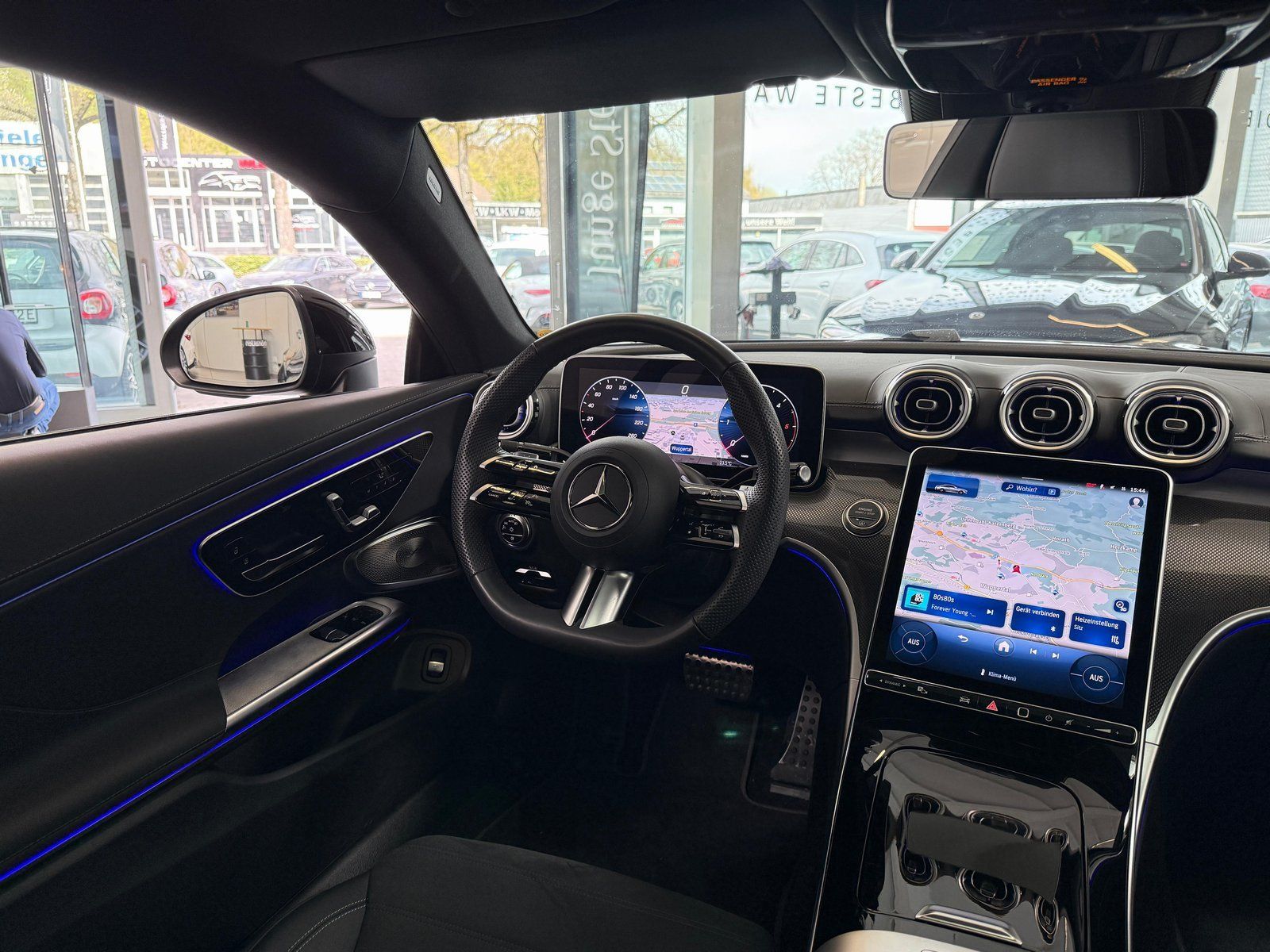 Fahrzeugabbildung Mercedes-Benz CLE 220 d Coupé AMG+20"+BURM+PANO+NIGHT+MEMORY