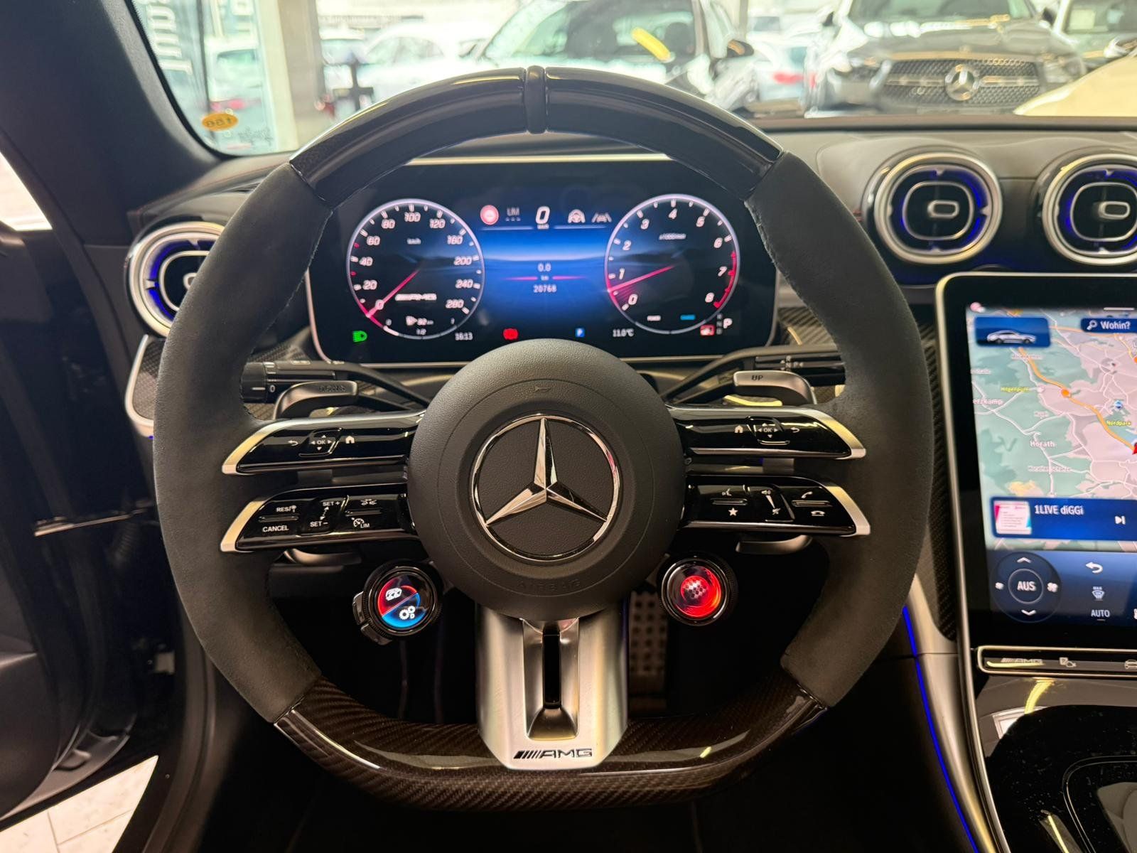 Fahrzeugabbildung Mercedes-Benz CLE 53 4M+ CARBON+PERFSITZE+HUD+PANO+DIST+BURM3D