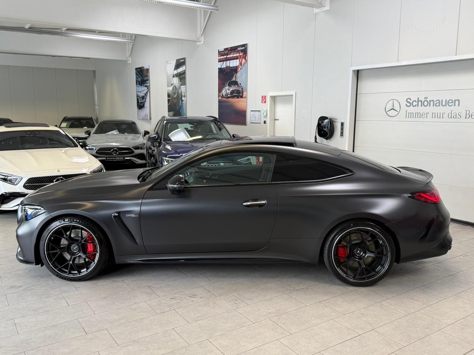 Fahrzeugabbildung Mercedes-Benz CLE 53 4M+ CARBON+PERFSITZE+HUD+PANO+DIST+BURM3D