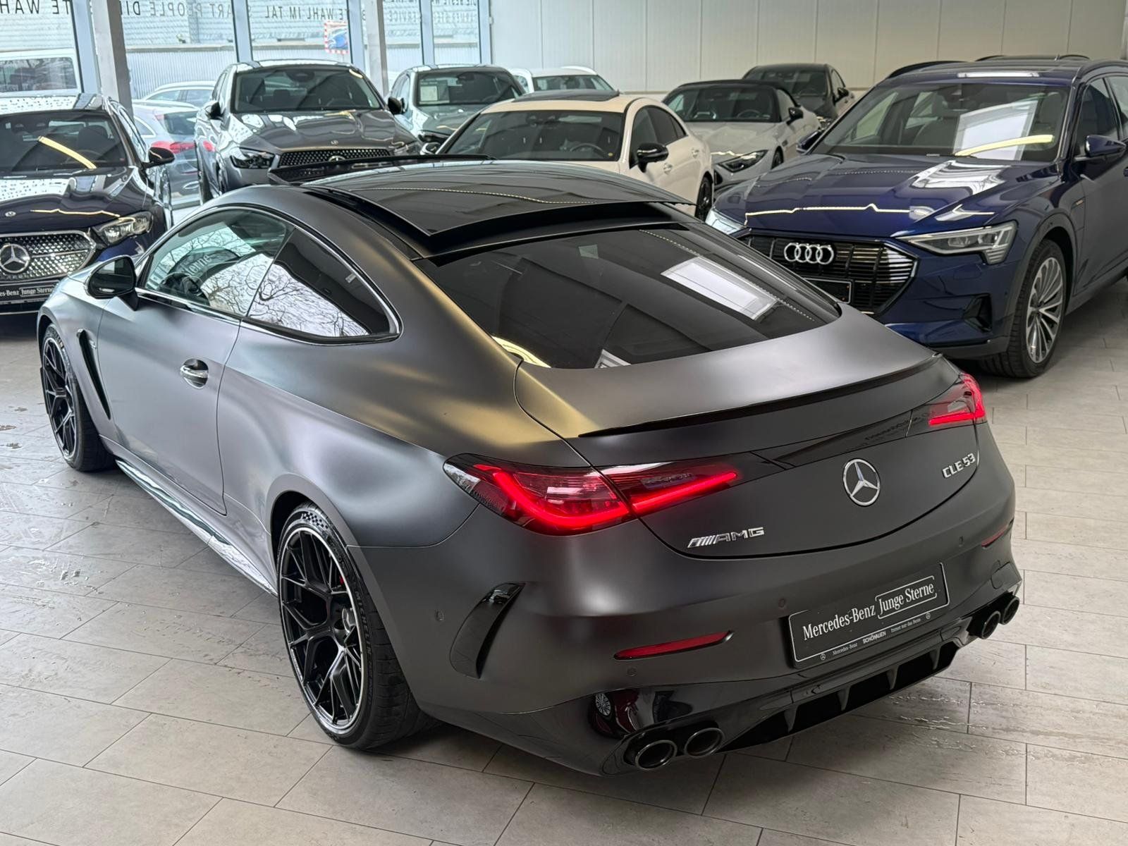 Fahrzeugabbildung Mercedes-Benz CLE 53 4M+ CARBON+PERFSITZE+HUD+PANO+DIST+BURM3D