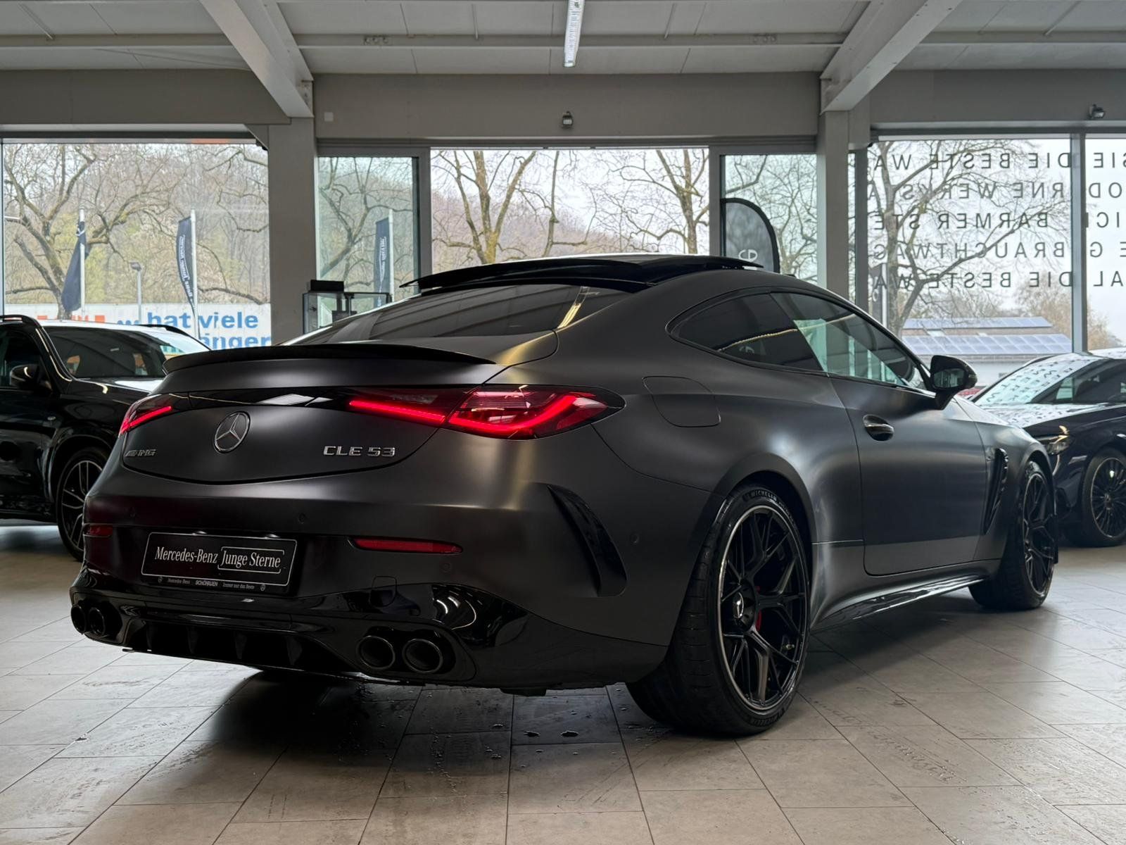 Fahrzeugabbildung Mercedes-Benz CLE 53 4M+ CARBON+PERFSITZE+HUD+PANO+DIST+BURM3D