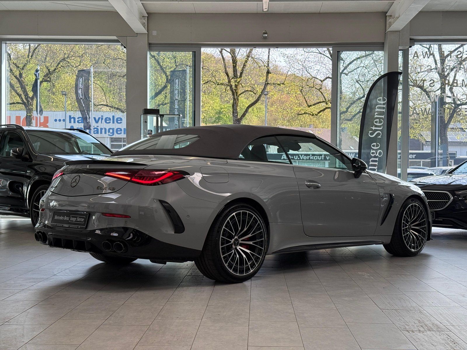 Fahrzeugabbildung Mercedes-Benz CLE 53 4M+ Cabrio PREMIUM+/PERF.SITZE/BURM/STDHZ