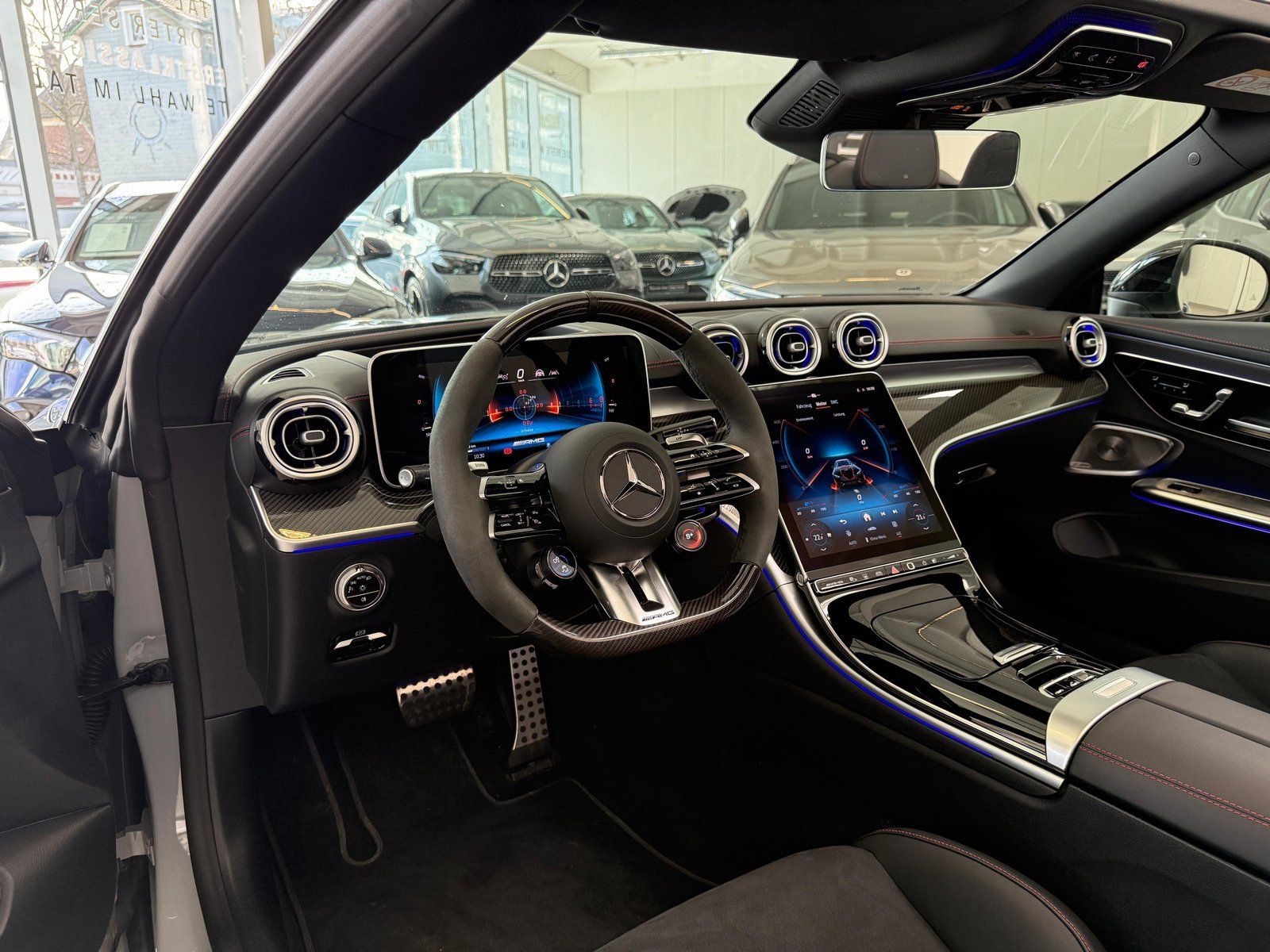 Fahrzeugabbildung Mercedes-Benz CLE 53 4M+ Cabrio PREMIUM+/PERF.SITZE/BURM/STDHZ