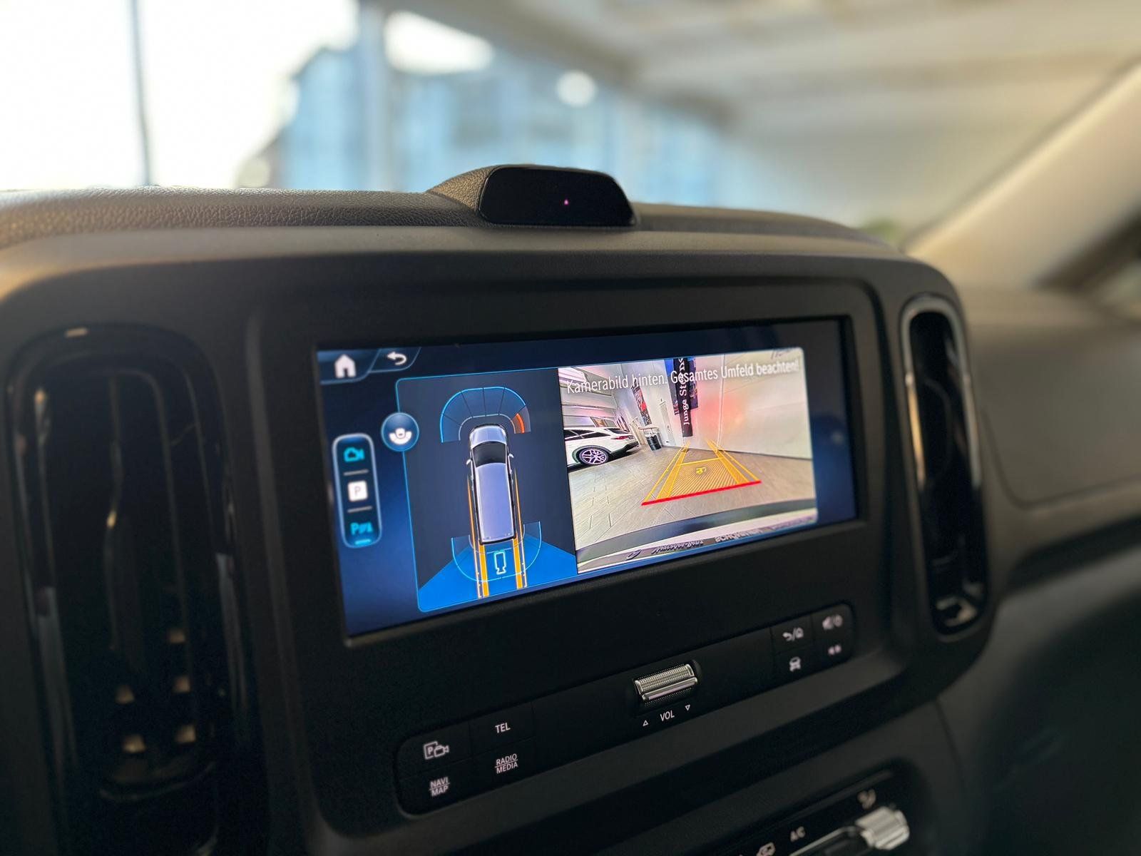 Fahrzeugabbildung Mercedes-Benz Vito 114 CDI Tourer PRO Lang AHK 3,2t+9Sitz+MBUX