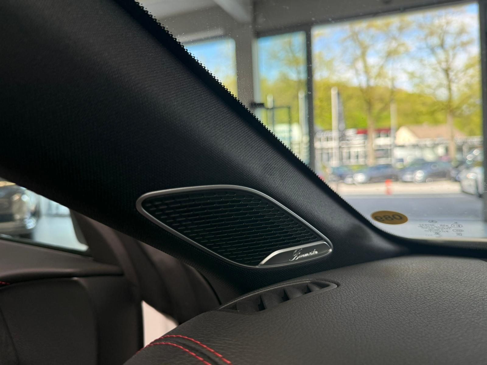 Fahrzeugabbildung Mercedes-Benz CLA 200 Shooting Brake AMG PREM+/BURMES/19"/PANO