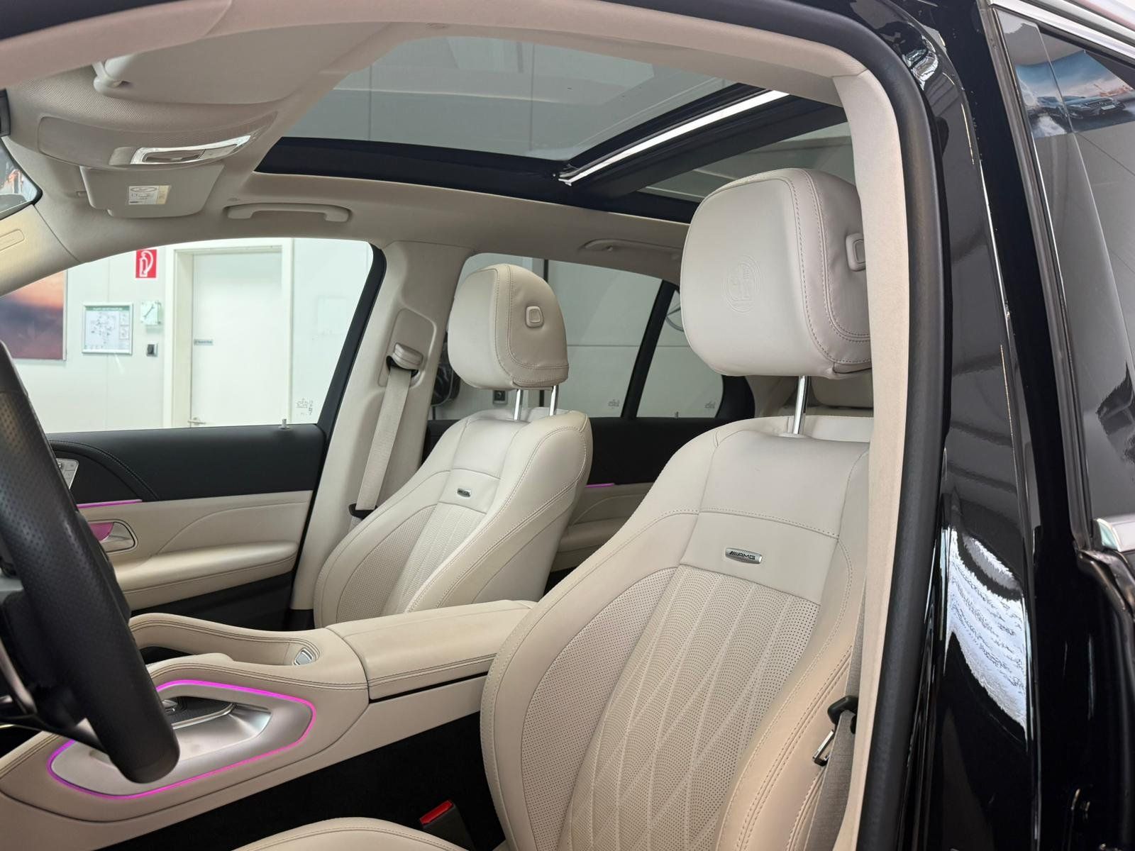 Fahrzeugabbildung Mercedes-Benz GLE 53 4M+ AMG NAPPA BEIGE+AHK+PANO+BURM+STDHZ