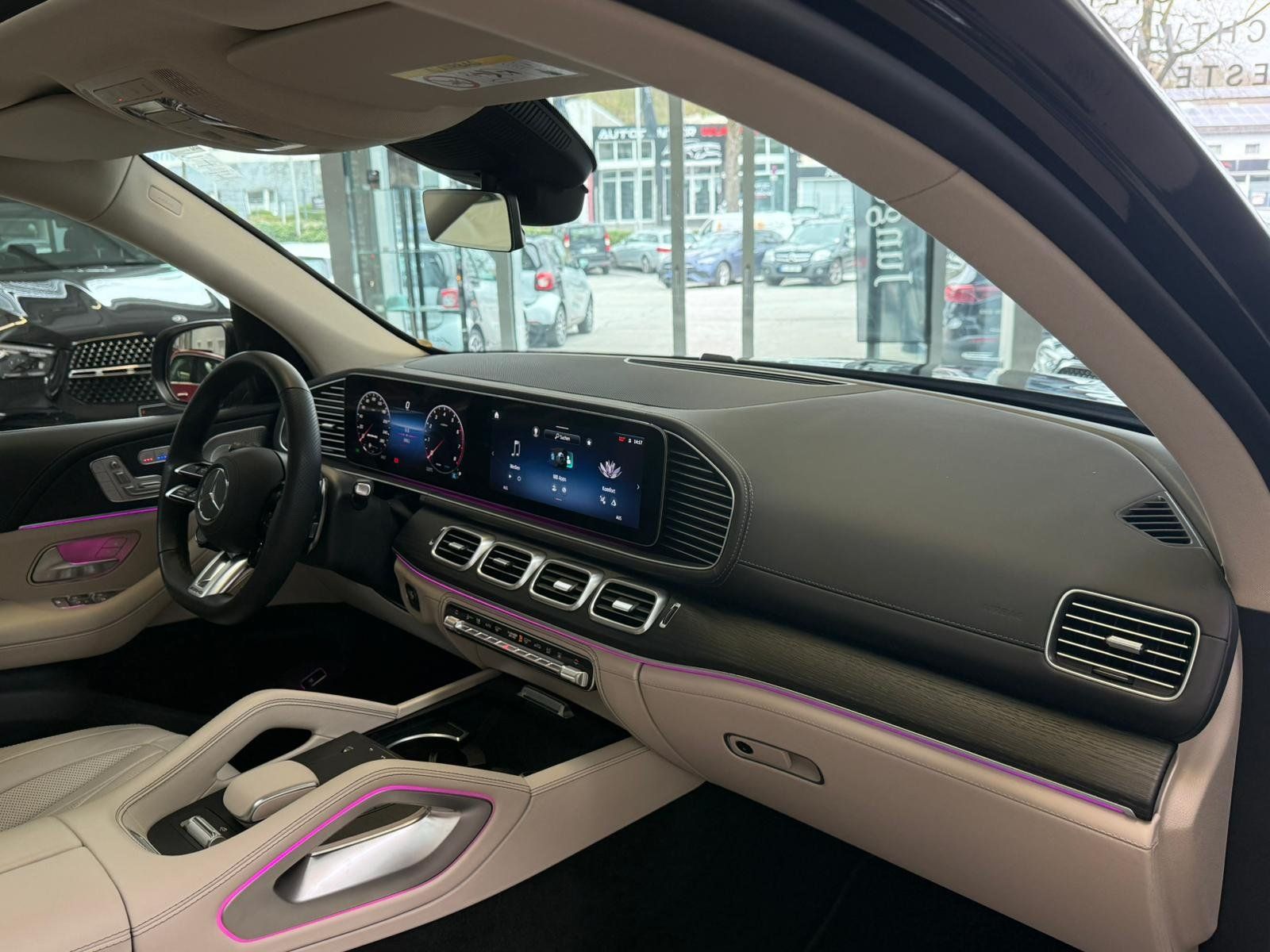 Fahrzeugabbildung Mercedes-Benz GLE 53 4M+ AMG NAPPA BEIGE+AHK+PANO+BURM+STDHZ