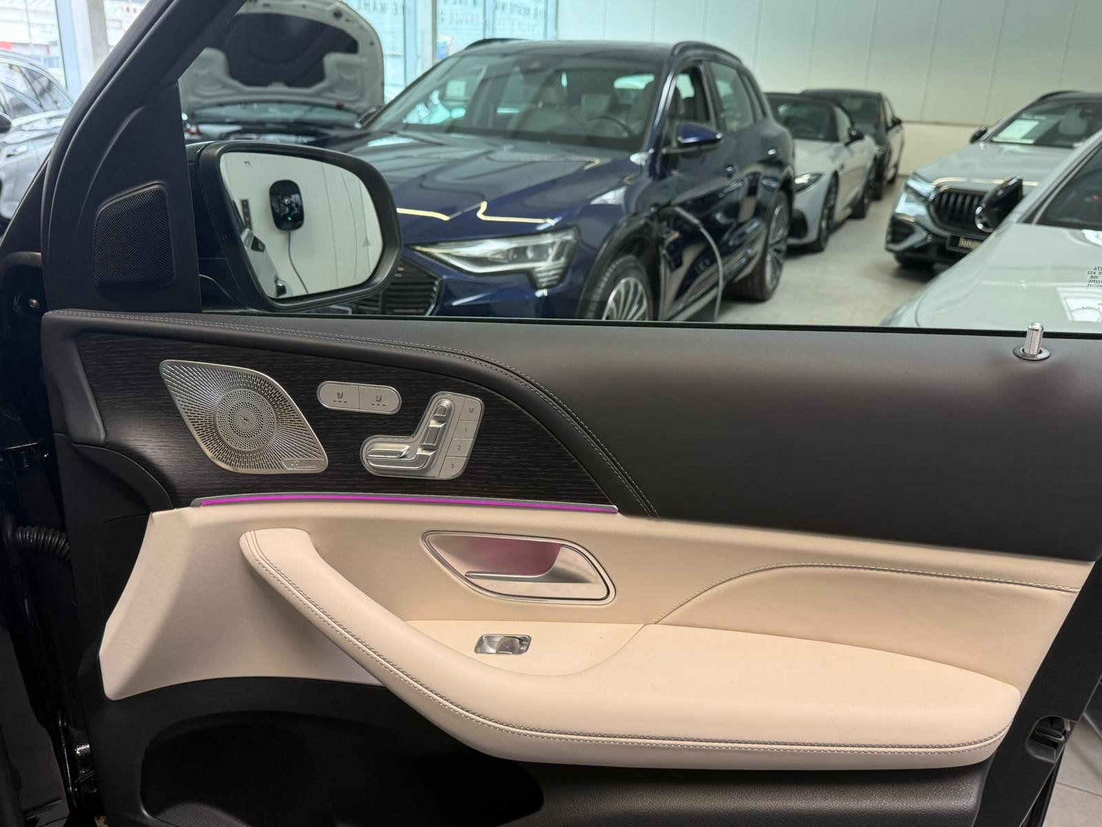 Fahrzeugabbildung Mercedes-Benz GLE 53 4M+ AMG NAPPA BEIGE+AHK+PANO+BURM+STDHZ