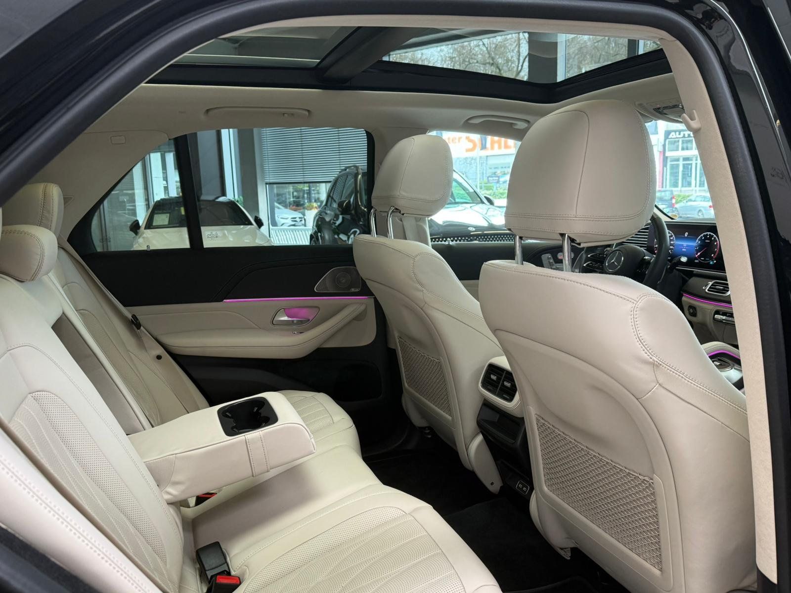 Fahrzeugabbildung Mercedes-Benz GLE 53 4M+ AMG NAPPA BEIGE+AHK+PANO+BURM+STDHZ