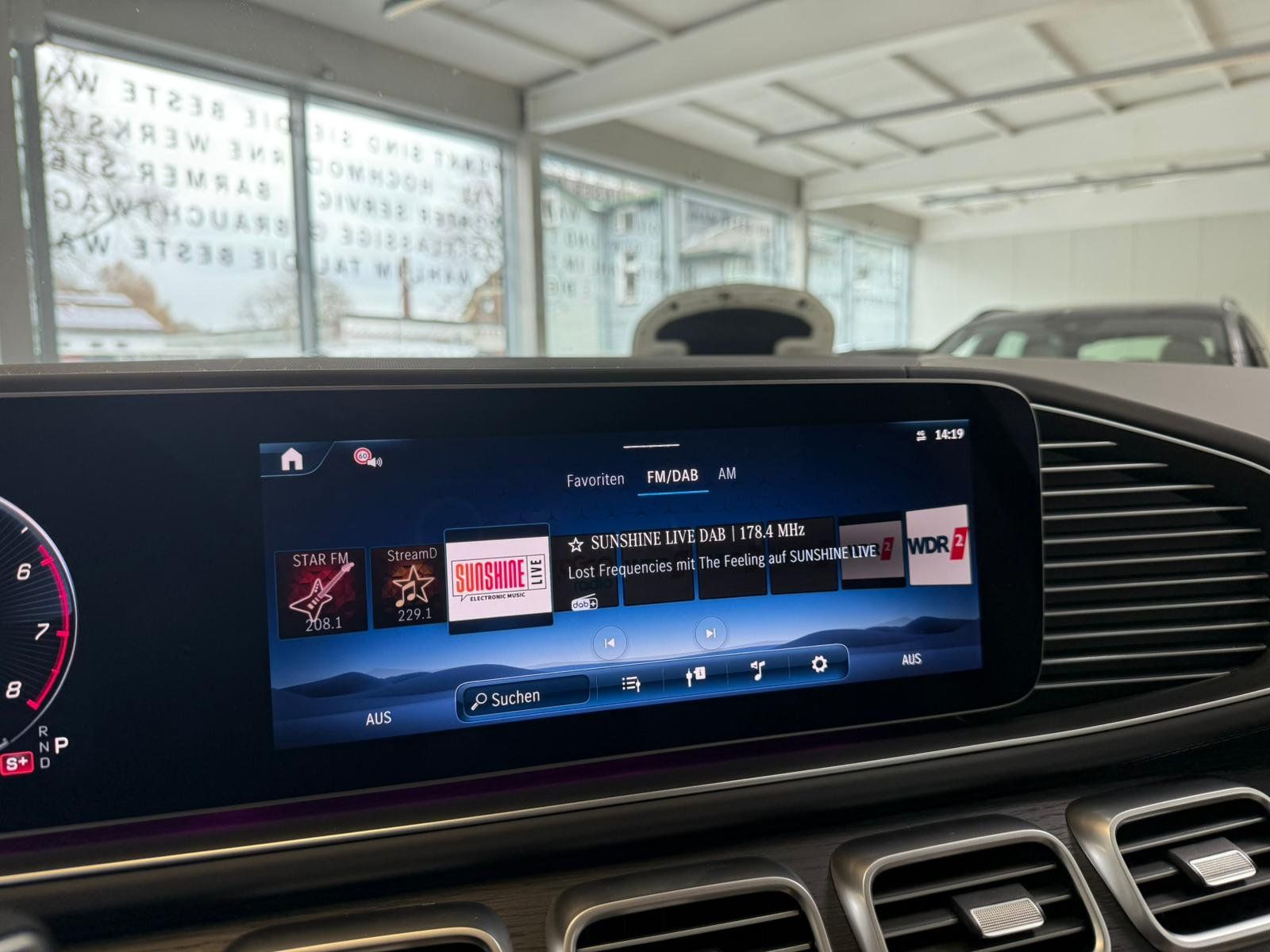 Fahrzeugabbildung Mercedes-Benz GLE 53 4M+ AMG NAPPA BEIGE+AHK+PANO+BURM+STDHZ