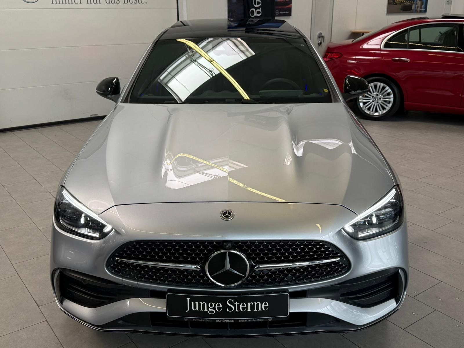 Fahrzeugabbildung Mercedes-Benz C 300 e AMG DISTR+MASSAGE+BURM+FAP+HUD+PANO+360