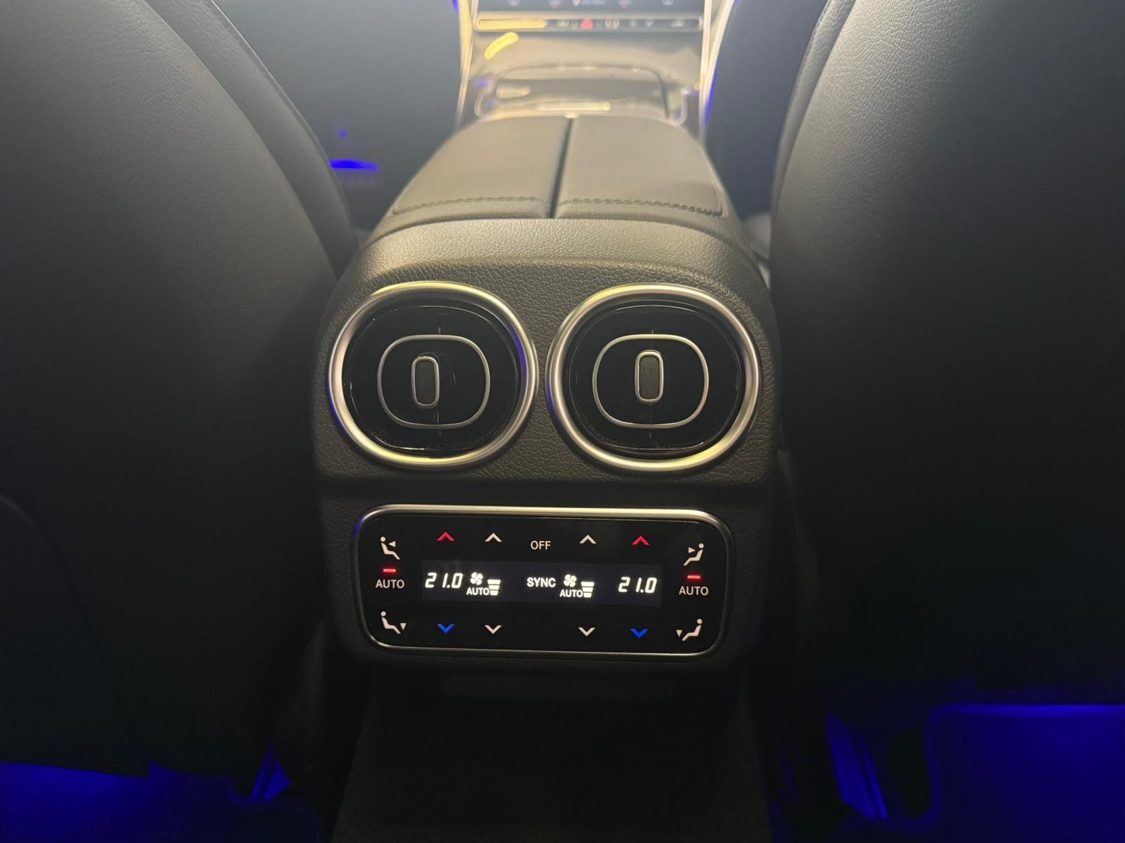 Fahrzeugabbildung Mercedes-Benz C 300 e AMG DISTR+MASSAGE+BURM+FAP+HUD+PANO+360