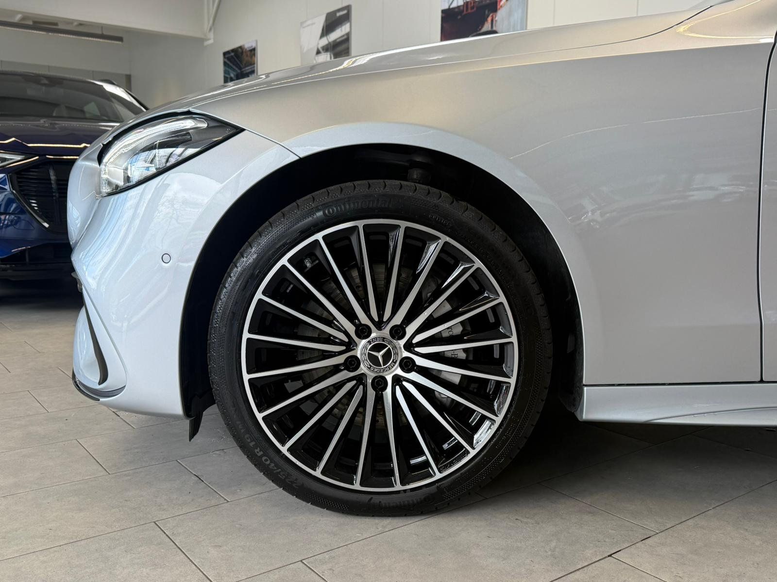 Fahrzeugabbildung Mercedes-Benz C 300 e AMG DISTR+MASSAGE+BURM+FAP+HUD+PANO+360