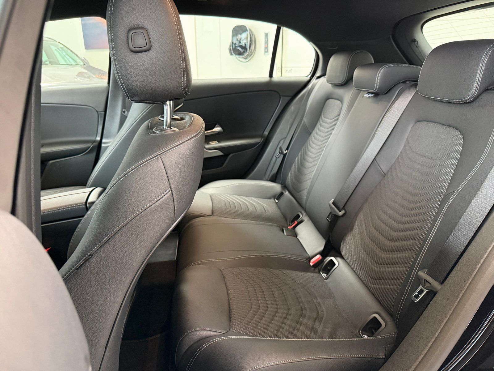 Fahrzeugabbildung Mercedes-Benz A 200 Progressive KAMERA+CARPLAY+LED+LENKRADHZ