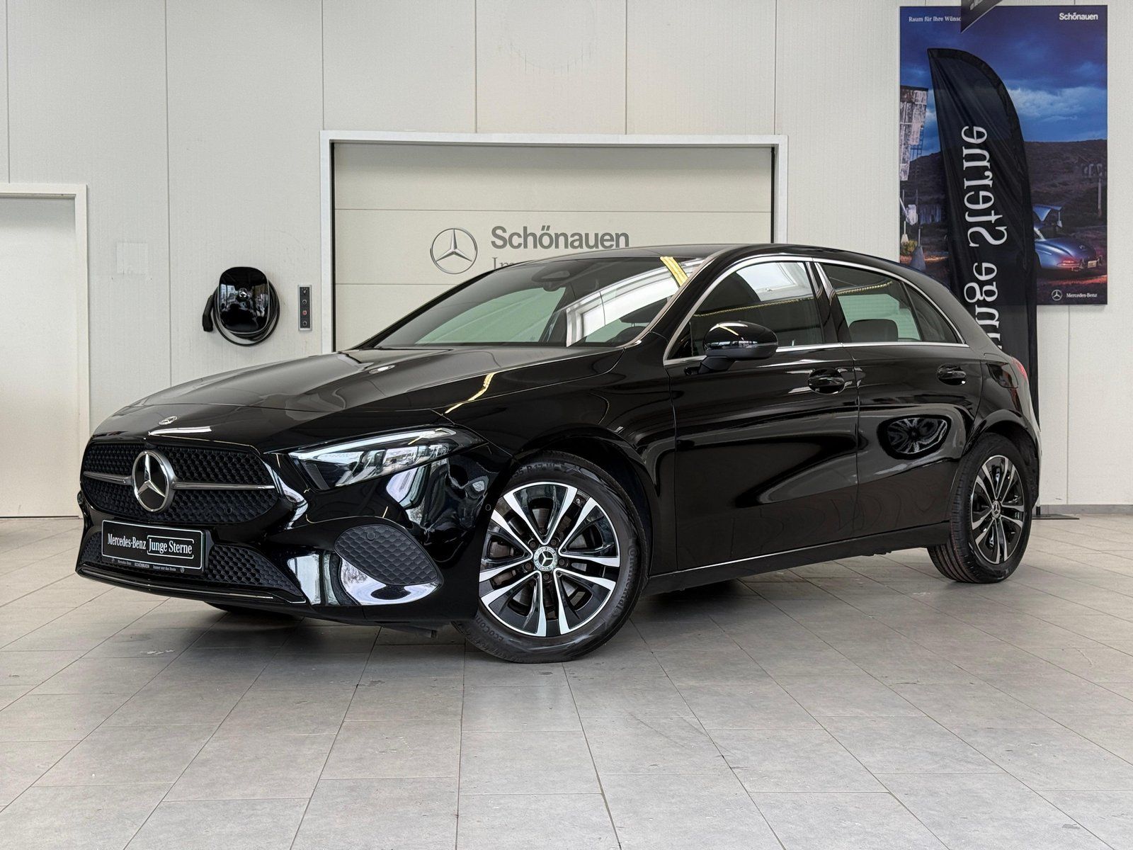 Fahrzeugabbildung Mercedes-Benz A 200 Progressive KAMERA+CARPLAY+LED+LENKRADHZ