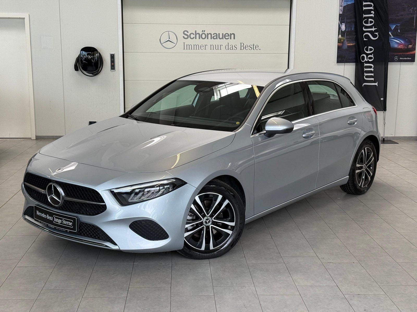 Mercedes-Benz A 180d Progressive KAMERA+CARPLAY+LED+DAB+THERM