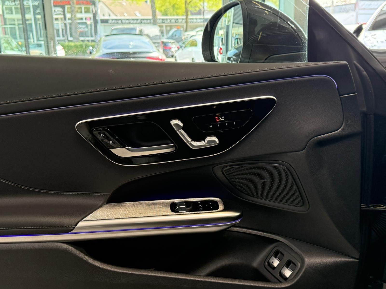 Fahrzeugabbildung Mercedes-Benz CLE 300 e Coupé AMG Premium+FAP+AHK+PANO+360°