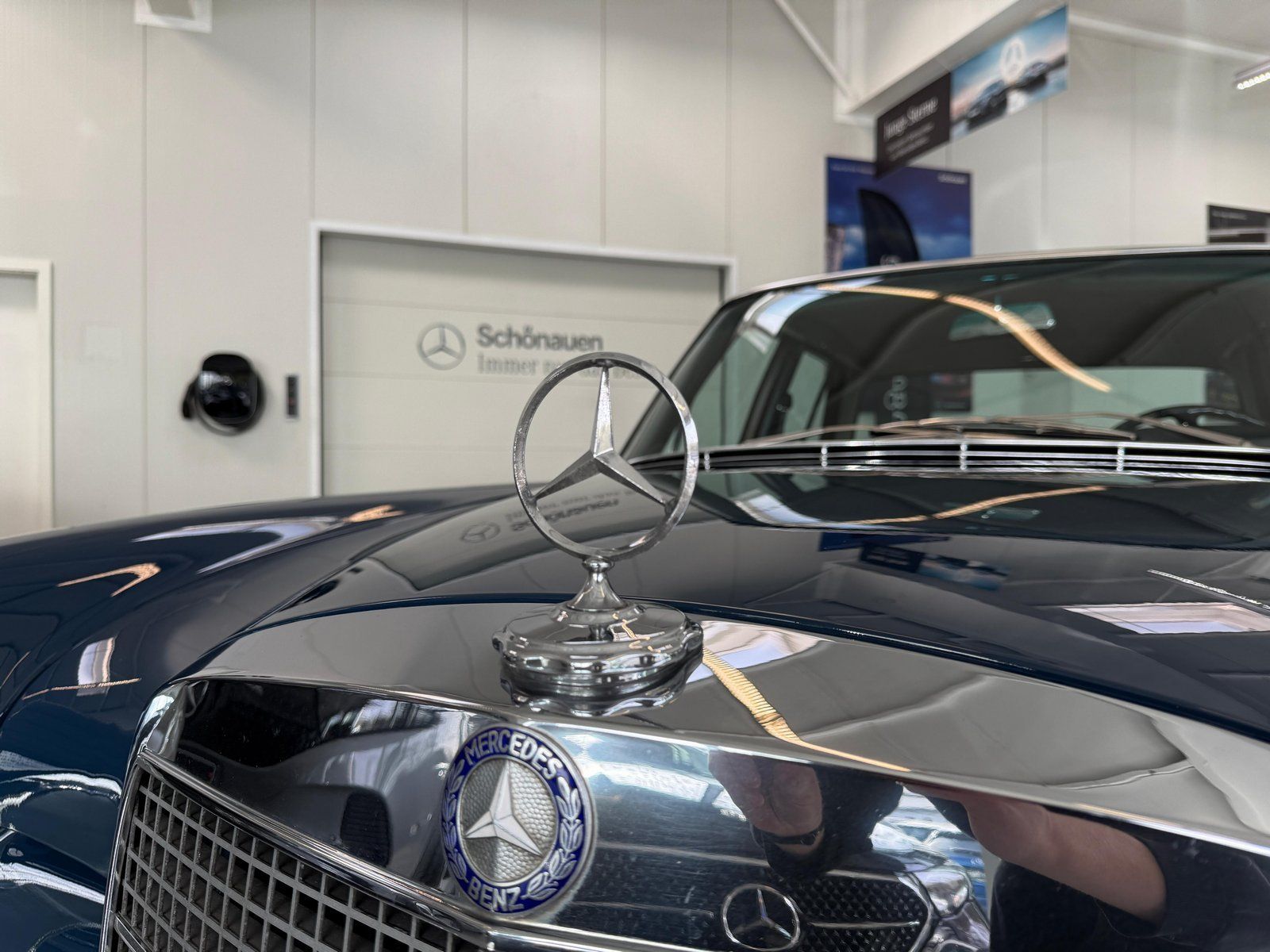 Fahrzeugabbildung Mercedes-Benz 280 S W108 H Kenzeichen/TÜV 08.27/Motor überholt