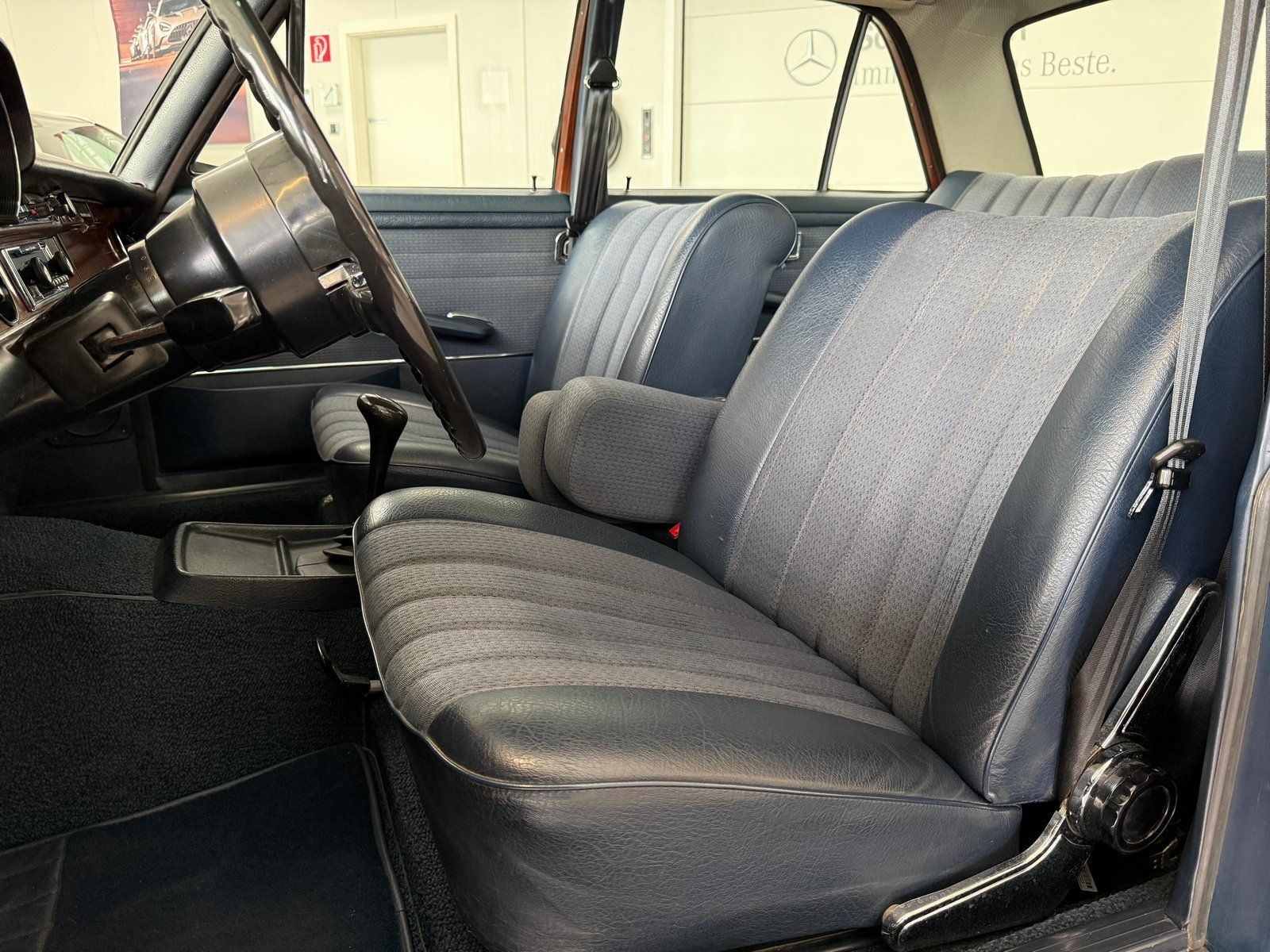 Fahrzeugabbildung Mercedes-Benz 280 S W108 H Kenzeichen/TÜV 08.27/Motor überholt