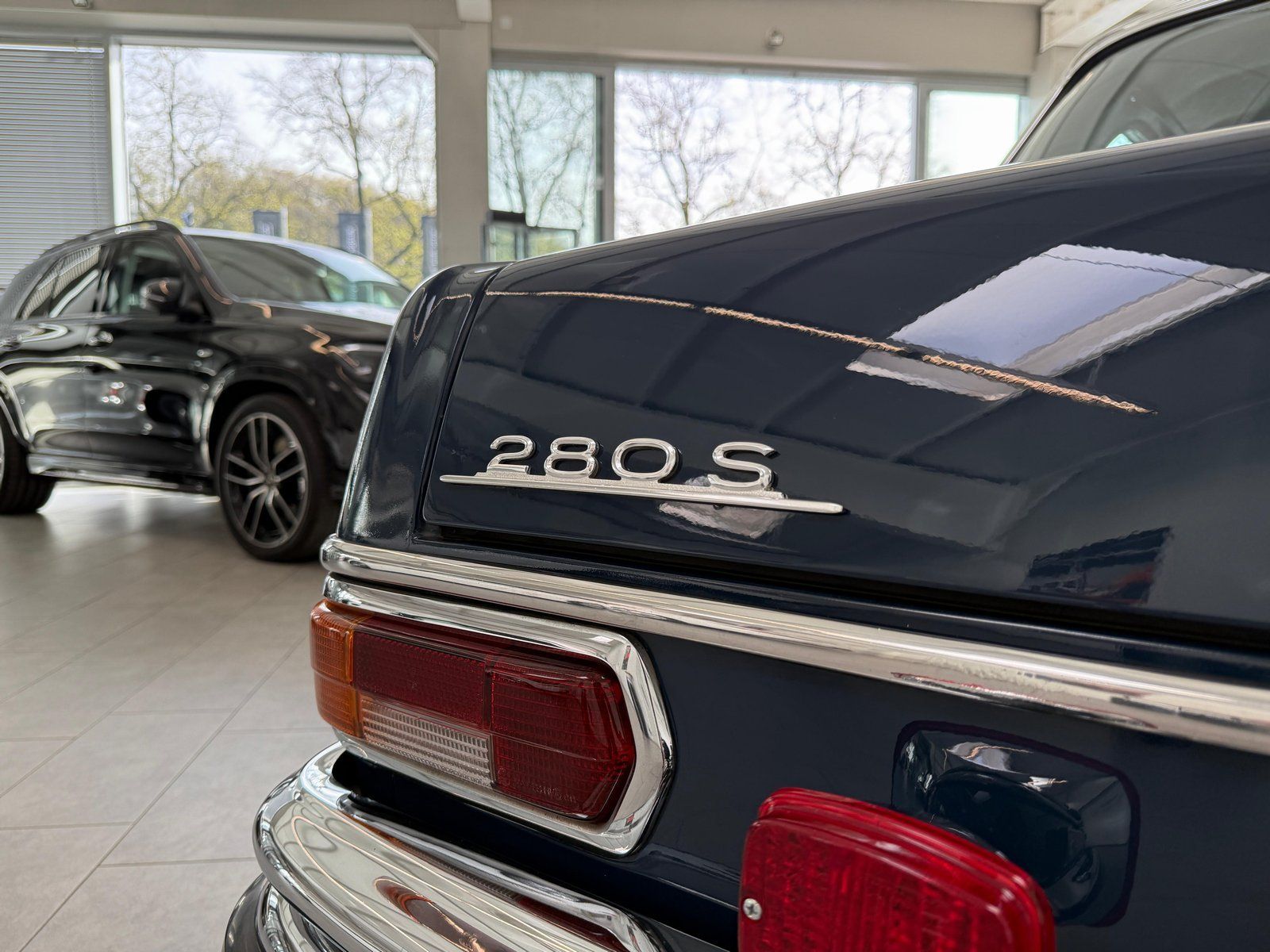 Fahrzeugabbildung Mercedes-Benz 280 S W108 H Kenzeichen/TÜV 08.27/Motor überholt