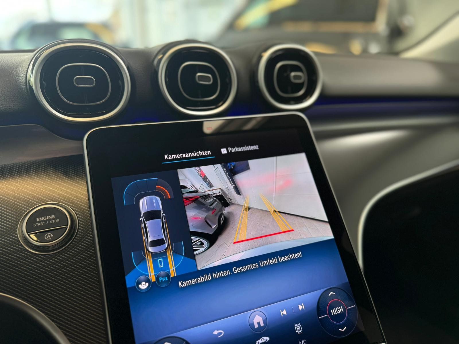 Fahrzeugabbildung Mercedes-Benz C 180 AVANTGARDE ADVANCED+KEYLESS+TOTW+LED+CARPL