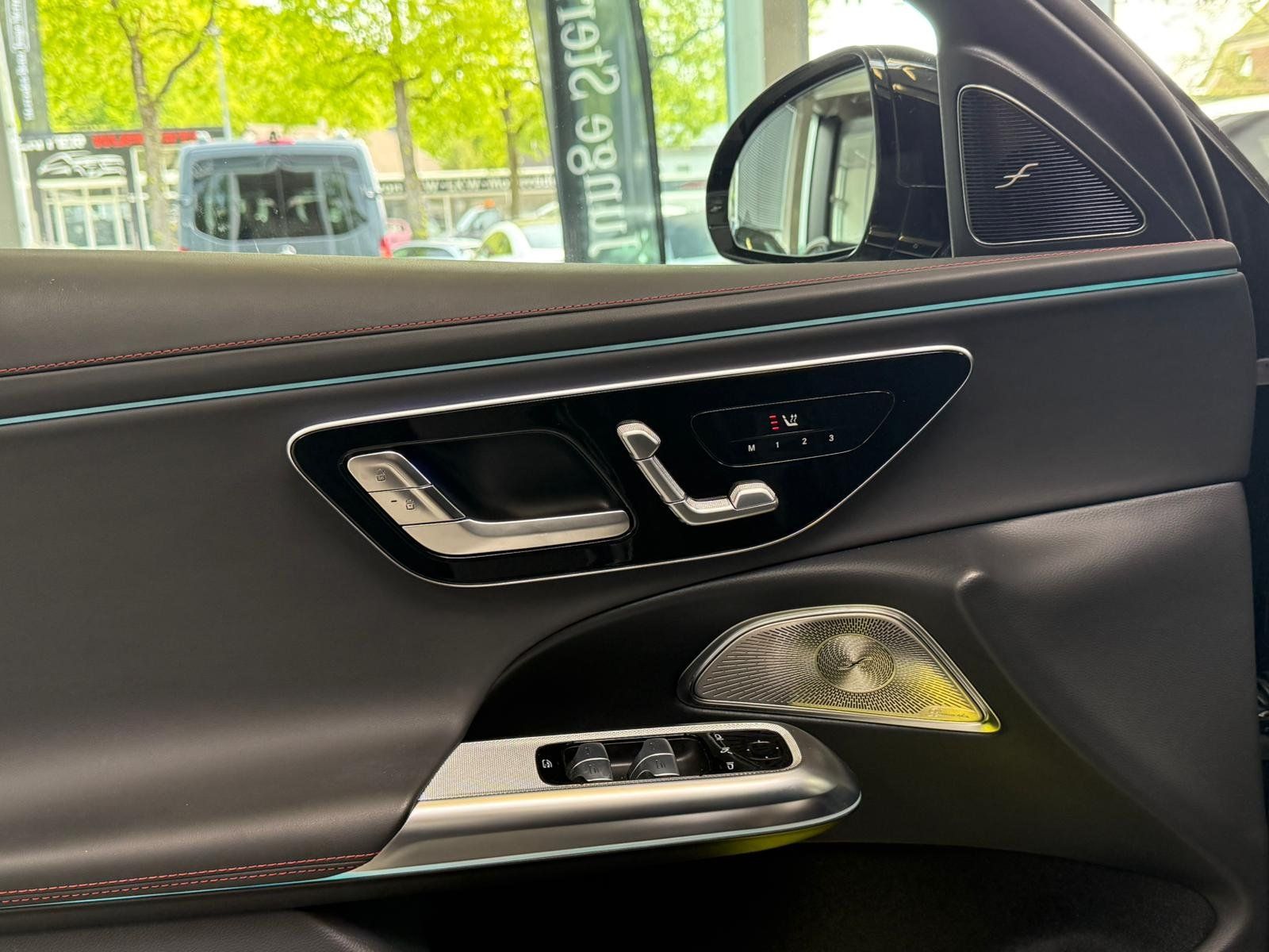 Fahrzeugabbildung Mercedes-Benz Mercedes-AMG E 53 HYBRID 4M+ PREMIUM+BURMES+360°