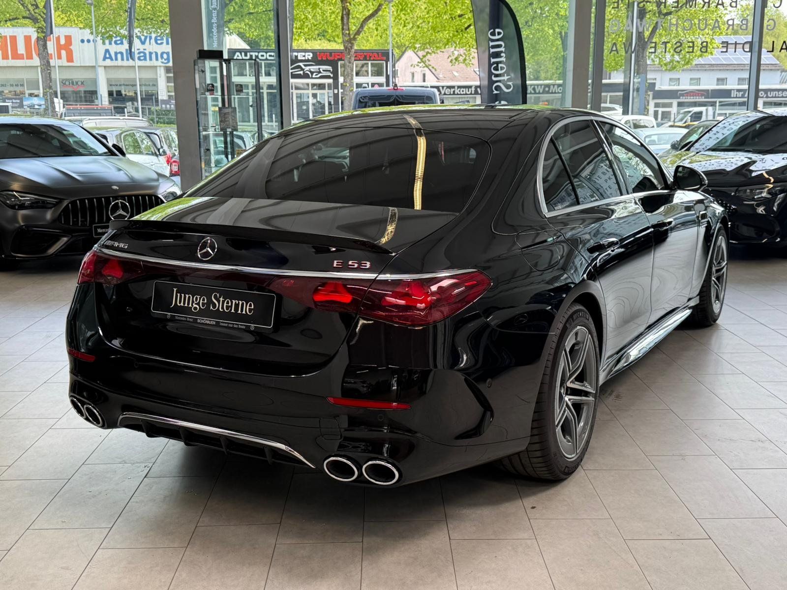 Fahrzeugabbildung Mercedes-Benz Mercedes-AMG E 53 HYBRID 4M+ PREMIUM+BURMES+360°