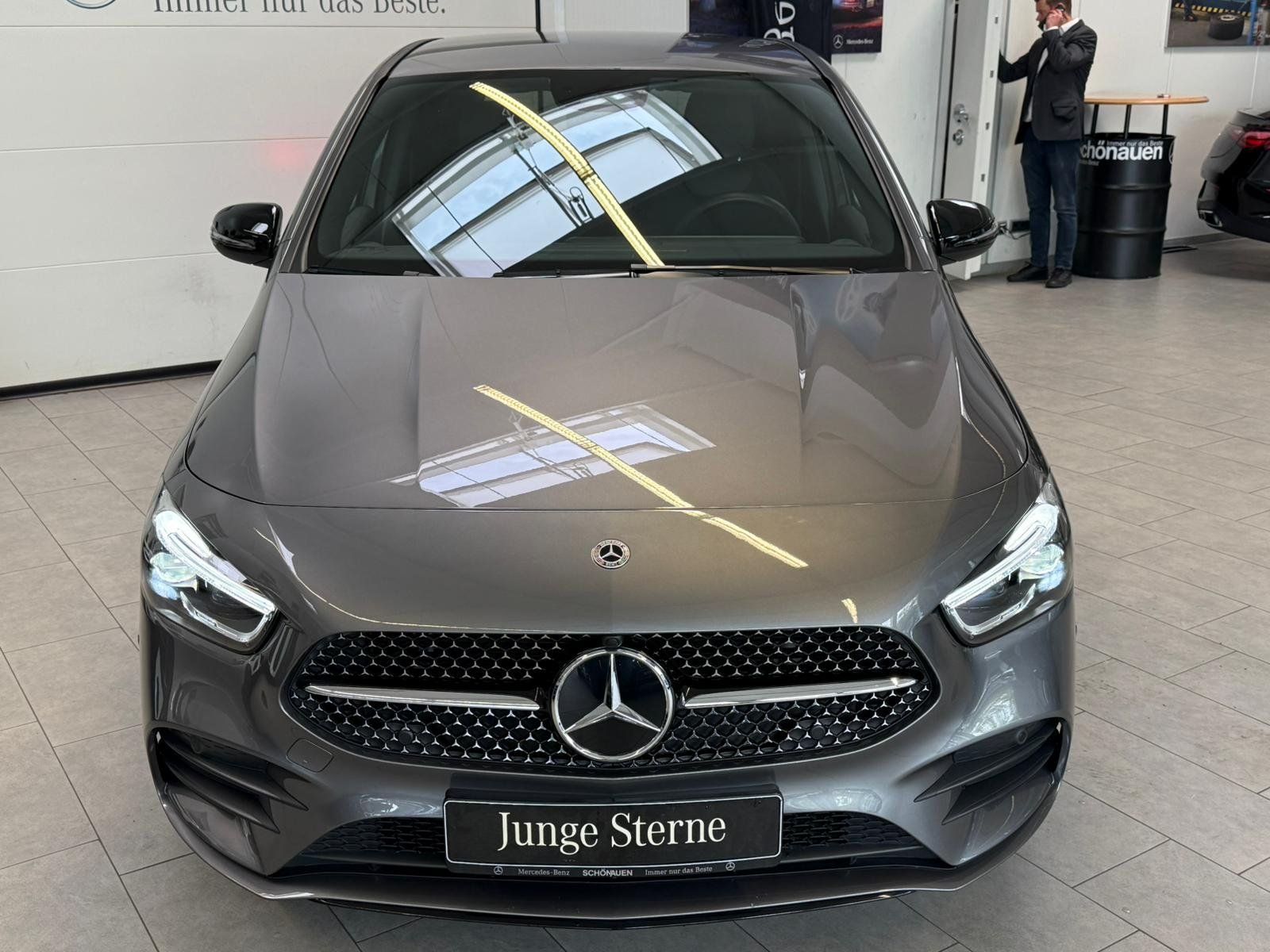 Fahrzeugabbildung Mercedes-Benz B 250 4M AMG PREMIUM+BEAM+NIGHT+MEMORY+WINTERPKT