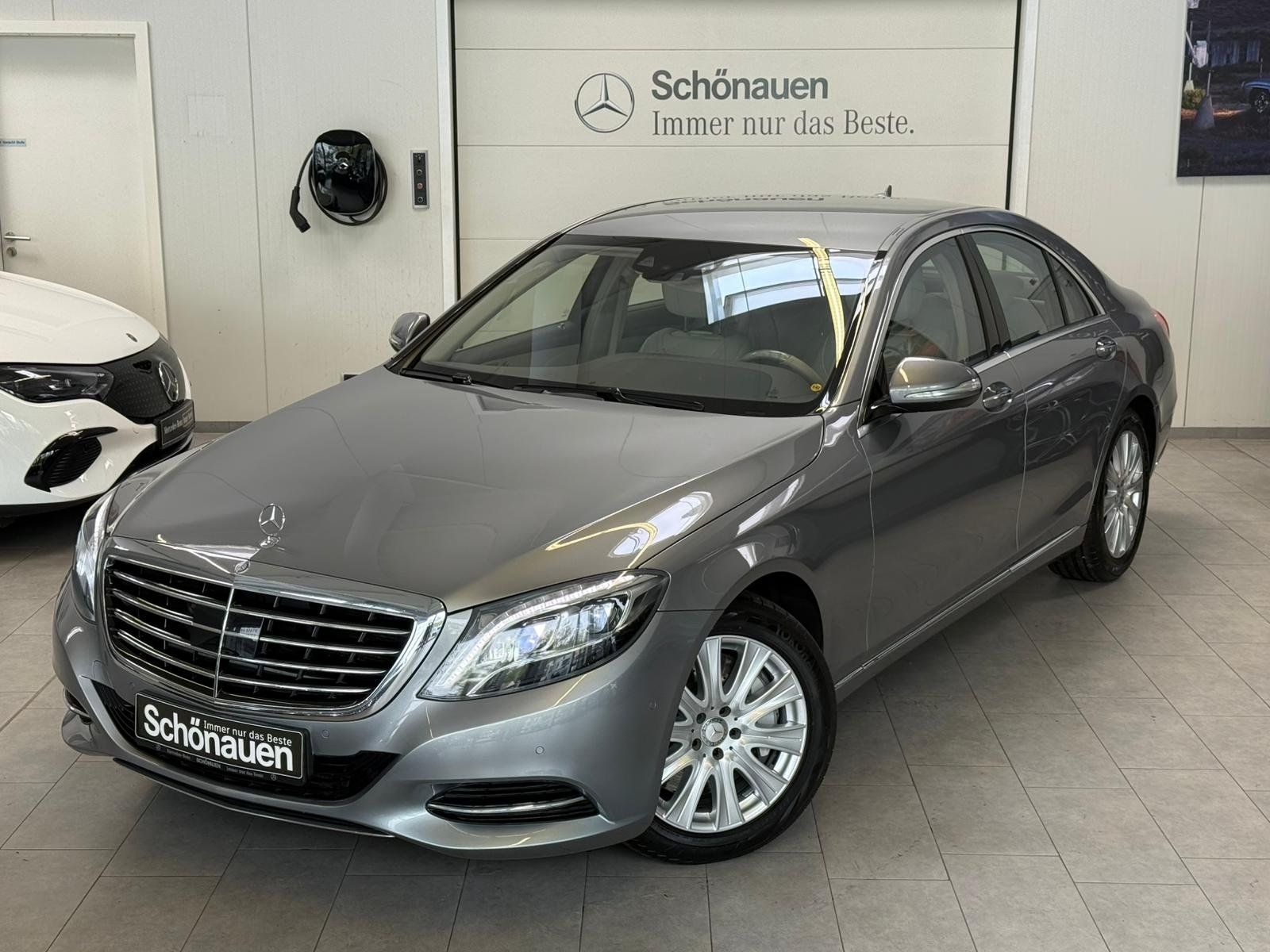 Fahrzeugabbildung Mercedes-Benz S 500 DISTR+SITZBEL.+TV+SERVOSCHL.+NACHTSICHT+